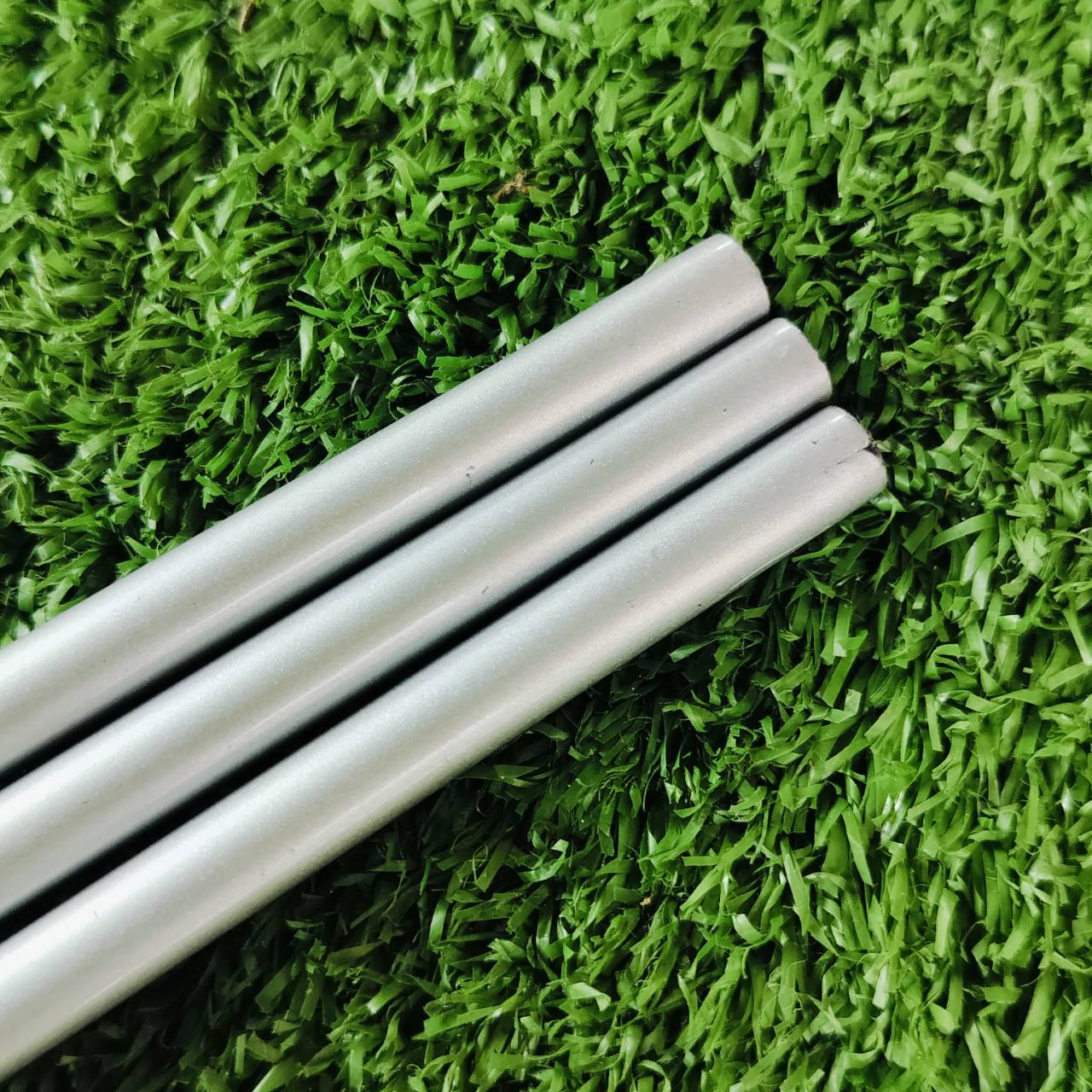 ก้านใส่ Driver DECADE USA ของใหม่ ลดล้างสต๊อต!!! ความยาวเฉพาะก้าน 45 นิ้ว FLEX R MID-LOW สปีด 76-94 ตีสบายๆ