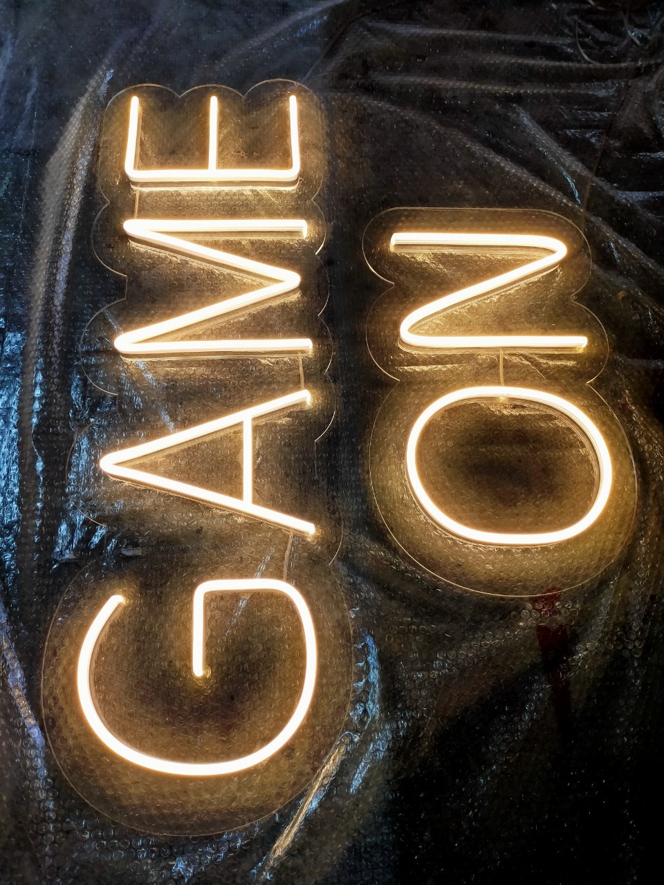 งานไฟเฟค