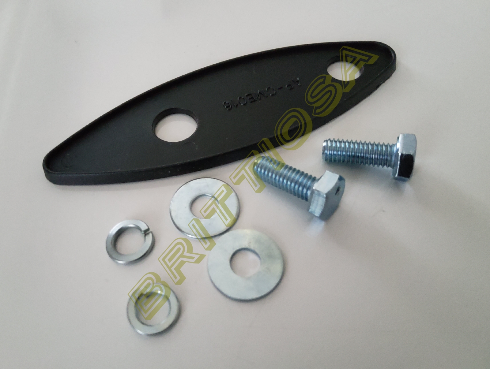 Pisarapeili, musta, kiinnityspulttien reikäväli 50 mm =48e