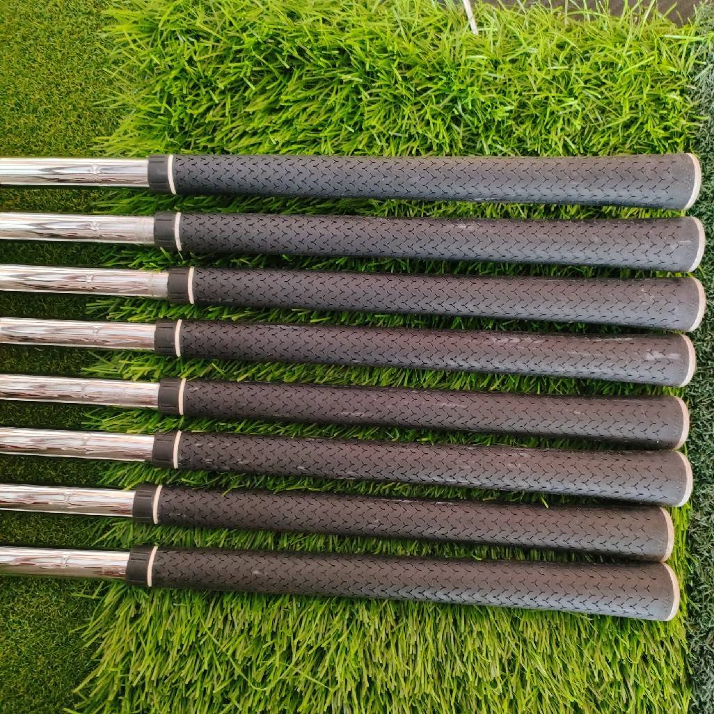 ด่วนที่สุด!!! ชุดเหล็กคุณภาพสูง จากแบรนด์ TITLELIST รุ่น 735 CM