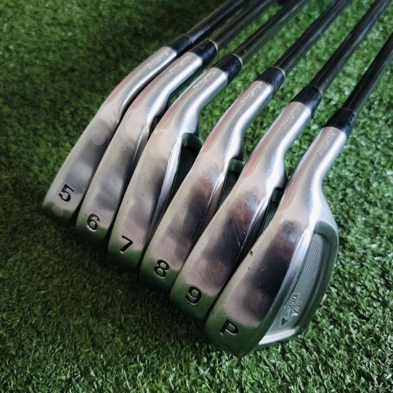 ชุดเหล็ก TOURSTAGE VIQ SUPER PREMIUM FORGED JAPAN มีเหล็ก 5 6 7 8 9 PW สภาพสวยมากๆ ก้าน TOURSTAGE TSI-55 FLEX R ไม้กอล์ฟพรีเมี่ยมมือสอง ของแท้ By NakaraLuxurious