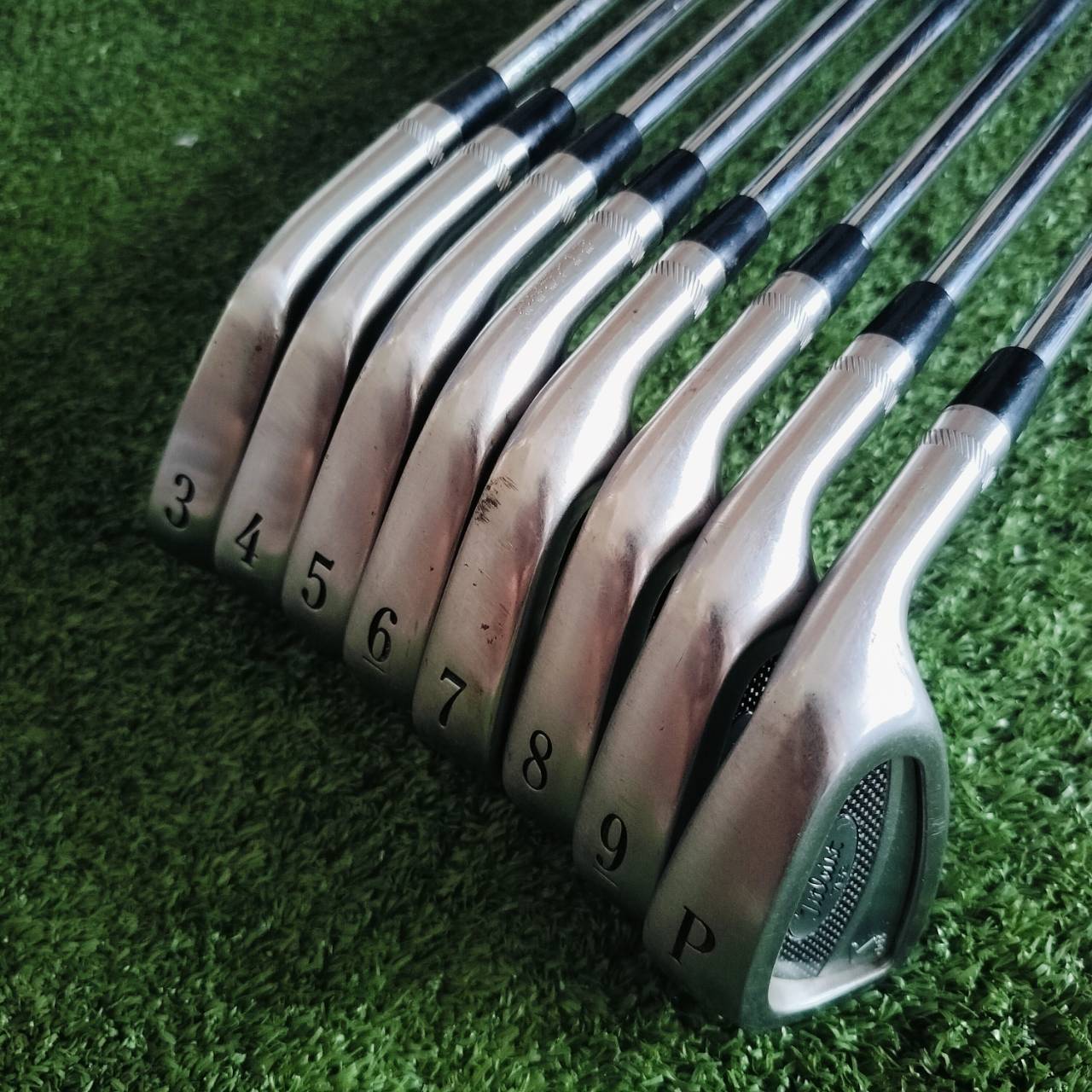 ชุดเหล็ก TITLEIST DCI 762 มีเหล็ก 3 4 5 6 7 8 9 เเละ P ก้าน DYNAMIC GOLD R300 สภาพสวยมาก หน้าสวยทุกเหล็ก ไม้กอล์ฟพรีเมี่ยมมือสอง ของแท้ By NakaraLuxurious