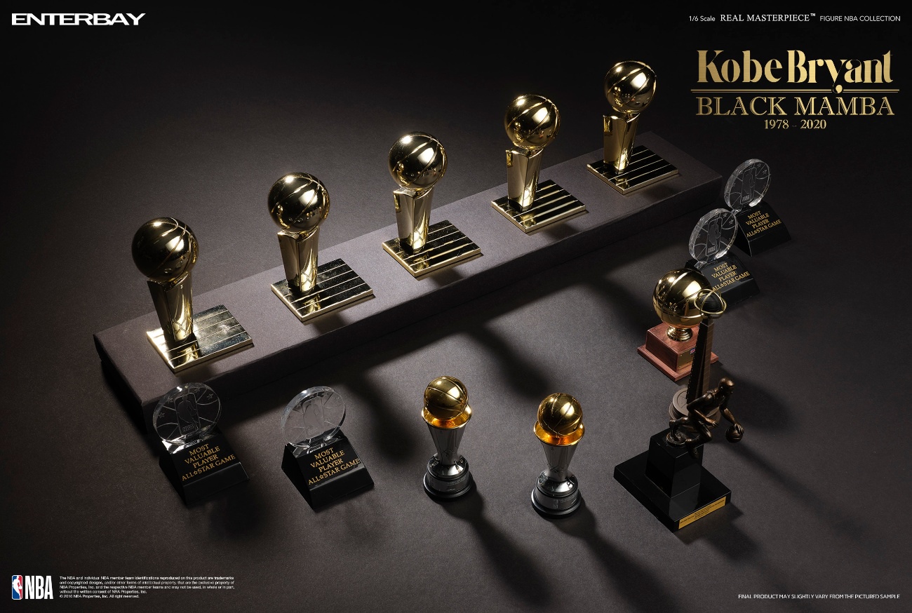 [สั่งจอง] ENTERBAY EB RM-1036 1/6 : KOBE BRYANT BLACK MAMBA 1978-2020 Real