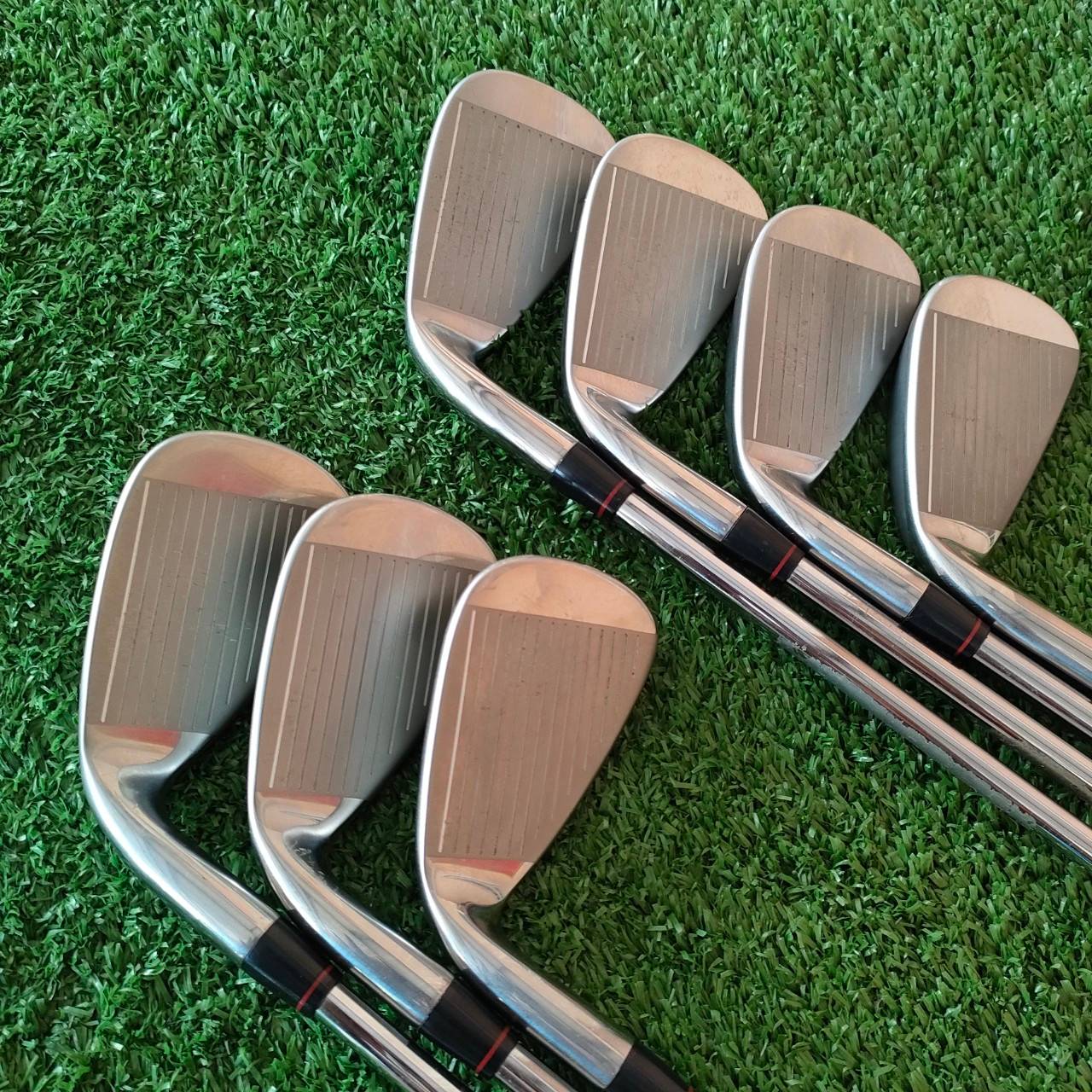 ชุดเหล็ก NIKE VR มีเหล็ก 4-9 เเละ PW ก้าน DYNAMIC GOLD R300 ตระกูล VR คุณภาพเน้นๆ!!!