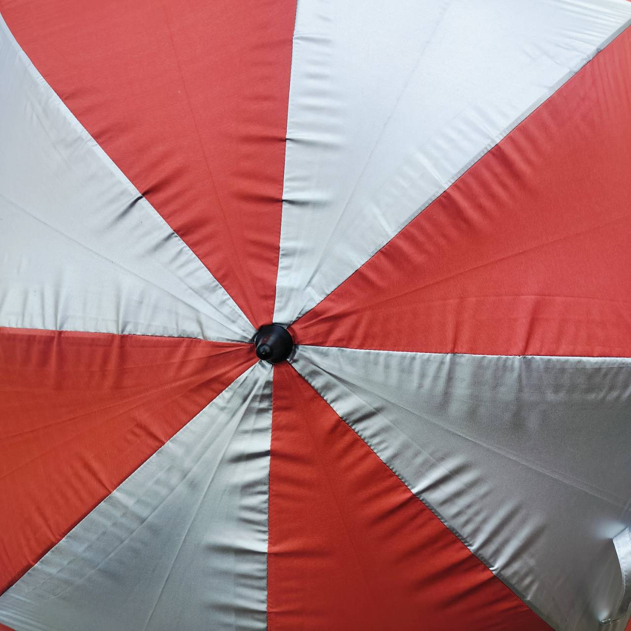 ร่มกอล์ฟ Titleist มือสองสวยๆ เป็นร่มสองชั้นอย่างดี มีปลอกร่มครบ ร่มกอล์ฟมือสอง ของแท้ BY NakaraLuxurious