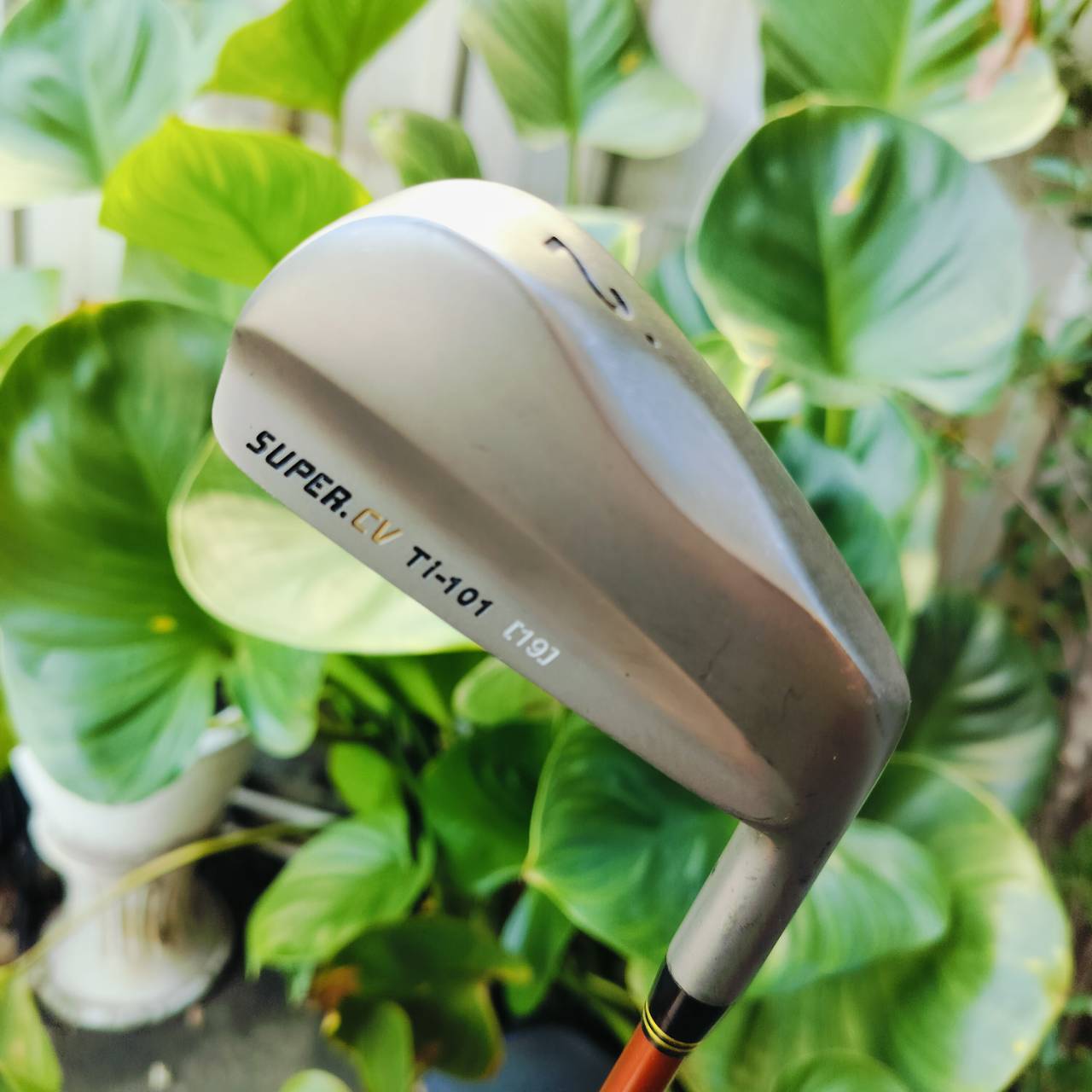 เหล็ก 2 ** หายากมาก ** ROYAL COLLECTION SUPER CV Ti-101 {19} วัสดุไทเทเนี่ยม ภาพในกลวง มี CAVITY ด้านใน เป็นไม้พรีเมี่ยมญี่ปุ่น คุณภาพสูงมาก ไม้กอล์ฟพรีเมี่ยมมือสอง ของแท้ By NakaraLuxurious