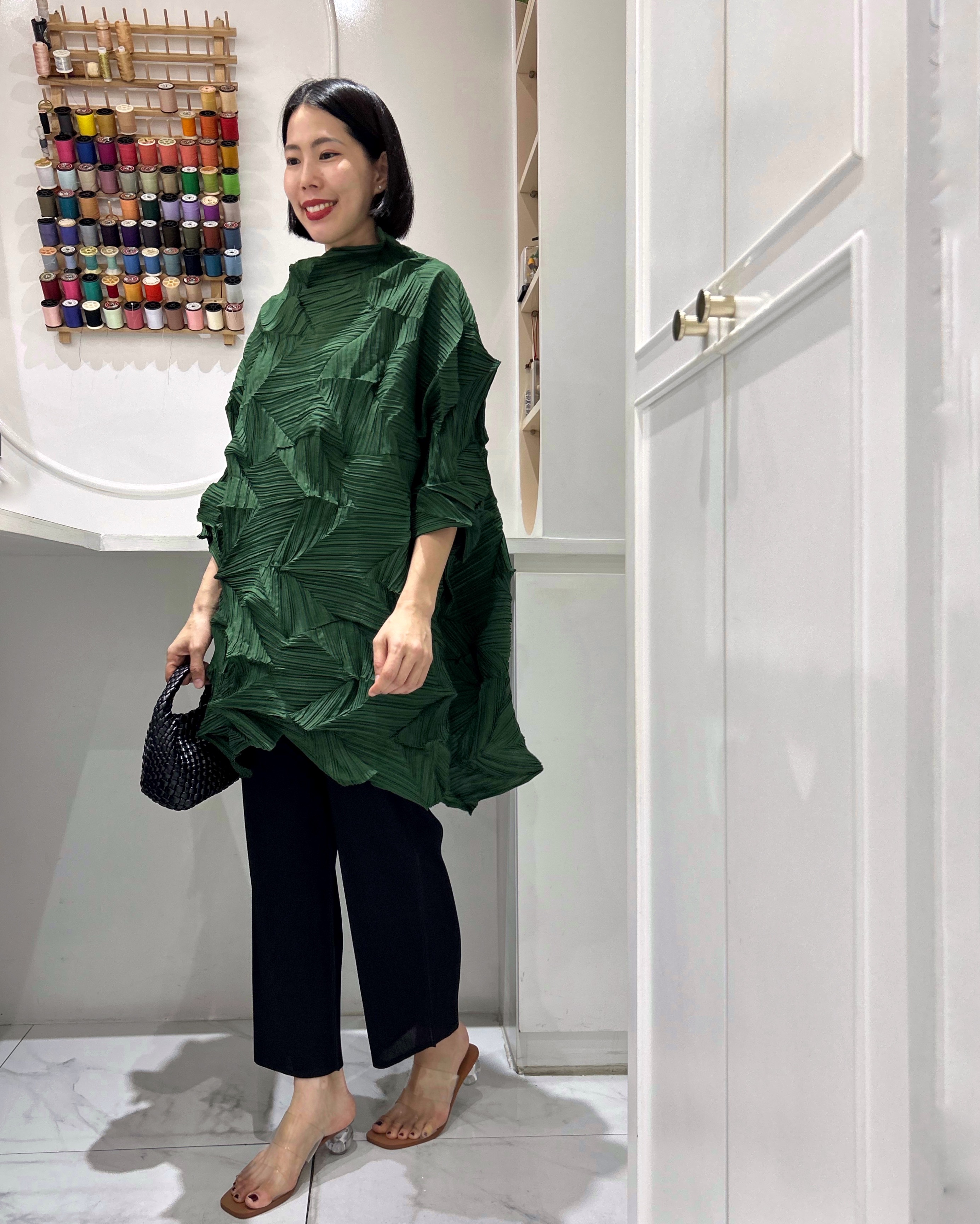 อกถึง60 ยาว31นิ้ว 2MUAY รุ่น CX6392 เสื้อพลีทคุณภาพ HIGH NECK ZIG ZAG PLEATED TOP 10 สี FREE SIZE