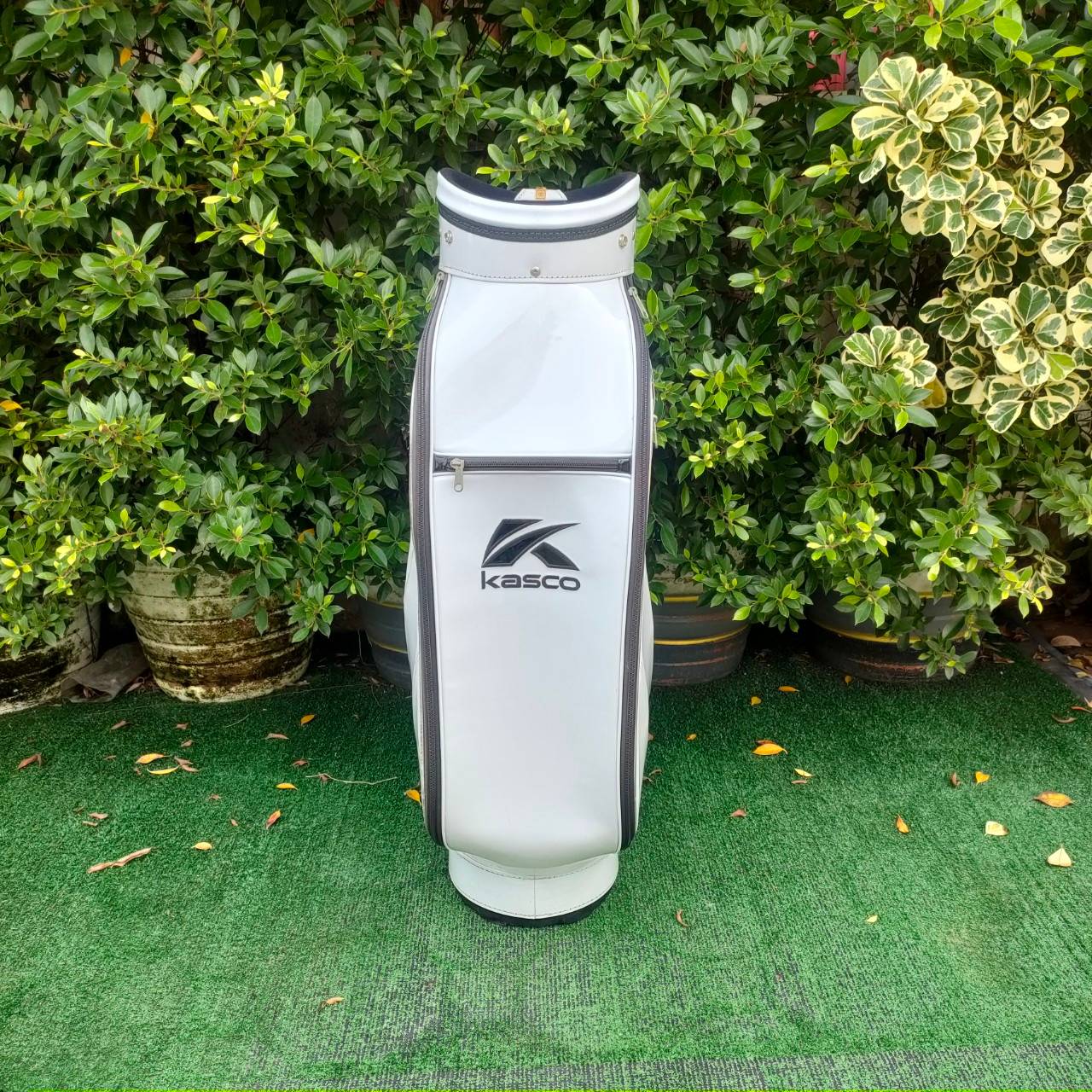 🏌️ ถุงกอล์ฟ KASCO หนังแก้ว มือสอง ถุงสวยมาก ถุงเบากันน้ำ สีขาวสวยมาก ถุงนี้เป็นรุ่นยิดนืยม และของใหม่แพงมาก ไม้กอล์ฟมือสอง ของแท้ BY NakaraLuxurious