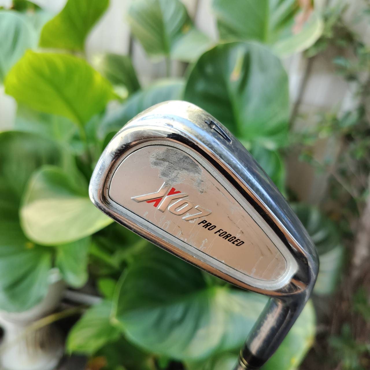 เหล็ก 4 T-ZOOM X07 เป็นเหล็ก FORGED CAVITY ฟีลลิ่งนุ่มนวล และตีง่ายมาก เป็นเหล็กยาวที่ตีง่าย ไม้กอล์ฟพรีเมี่ยมมือสอง ของแท้ By NakaraLuxurious