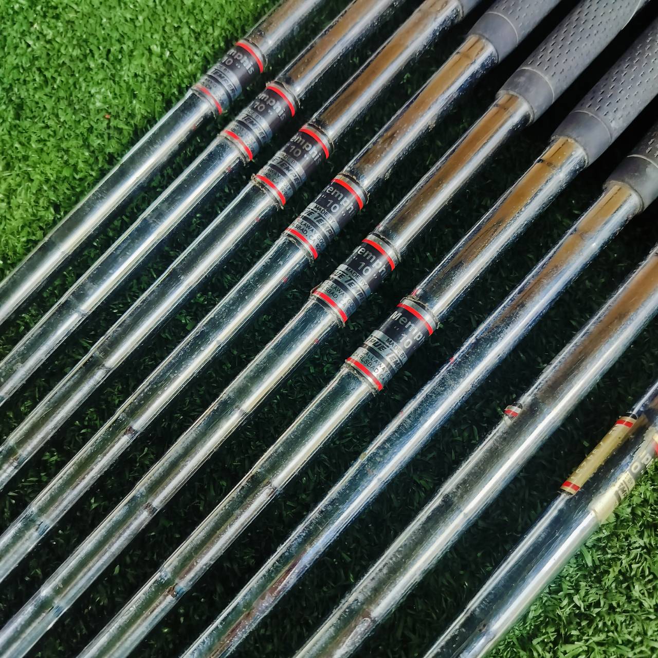 ชุดเหล็ก Callaway S2H2 สุดคลาสสิค เป็นตัวต้นตำหรับ PAT PEN เอกสิทธิ์ ก้านชุดเหล็กแบบเสียบเจาะทะลุ สภาพสวยมาก เดิมทุกอย่าง ก้านเดิม มีเหล็ก 3 4 5 6 7 8 9 P S ได้ทั้งหมด 9 ชิ้น ไม้กอล์ฟพรีเมี่ยมมือสอง ของแท้ By NakaraLuxurious