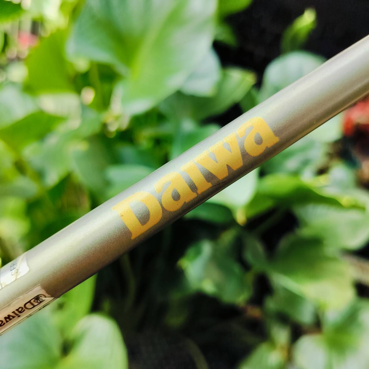 FULLSET DAIWA TWIN CUT SOLE ก้านกราไฟต์ DAIWA คุณภาพสูงมาก FLEX R ทั้งชุด มี COVER กำมะหยี่ ถุงกอล์ฟ DAIWA ภายในบุกำมะหยี่ หัวไม้ได้ถึง 4 หัว 1 3 5 7 เลยค่ะ ไม้กอล์ฟพรีเมี่ยมมือสอง ของแท้ By NakaraLuxurious