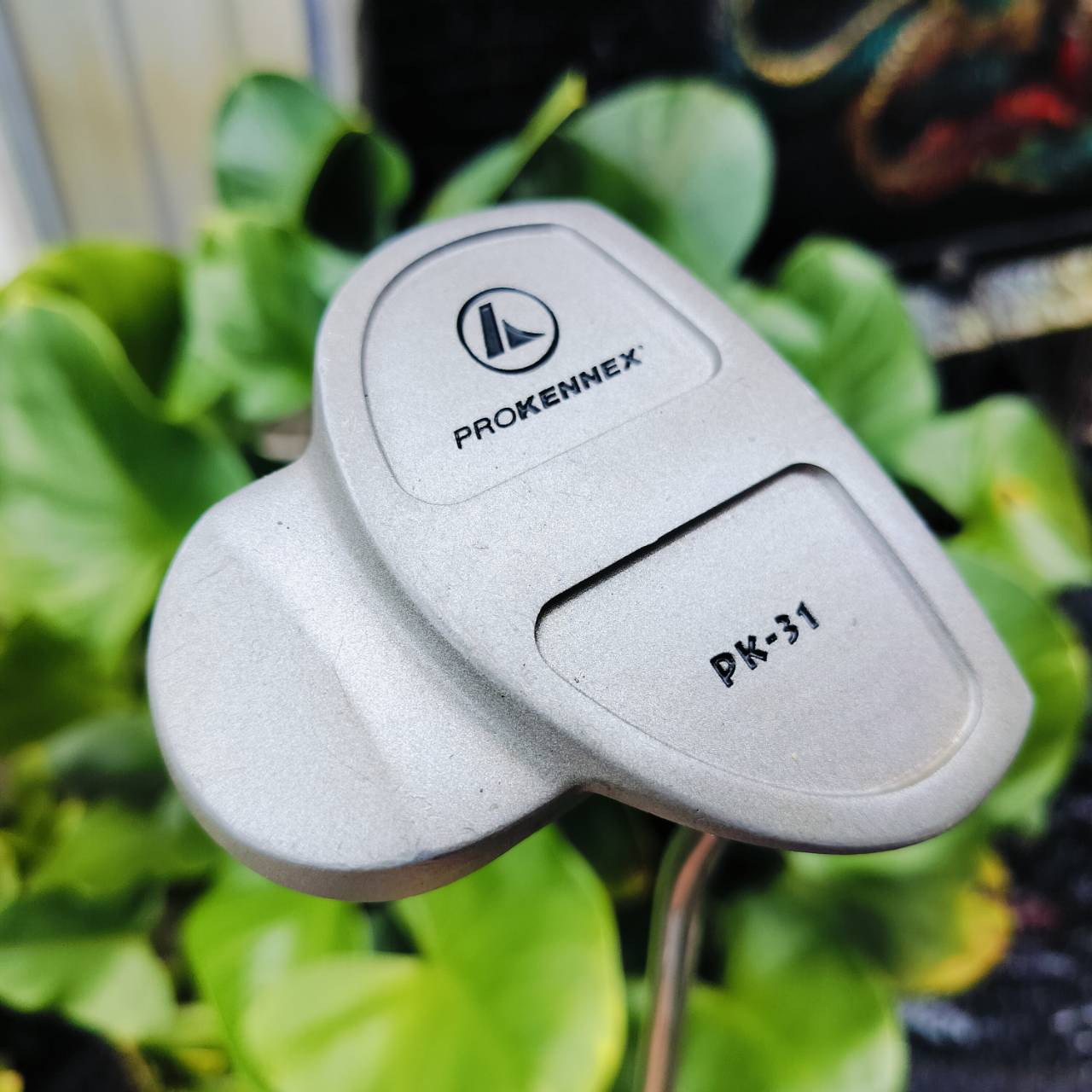 PUTTER PROKENNEX PK-31 ความยาว 34 นิ้ว แบบ 3 บอล เล็งง่ายมากกว่า 2 บอล ชดเชยสูง พัตต์ตรง บล๊านซ์ หน้าอินเซิร์ท พัตต์เกาะไลน์ดีมากเลยค่ะ ไม้กอล์ฟพรีเมี่ยมมือสอง ของแท้ By NakaraLuxurious