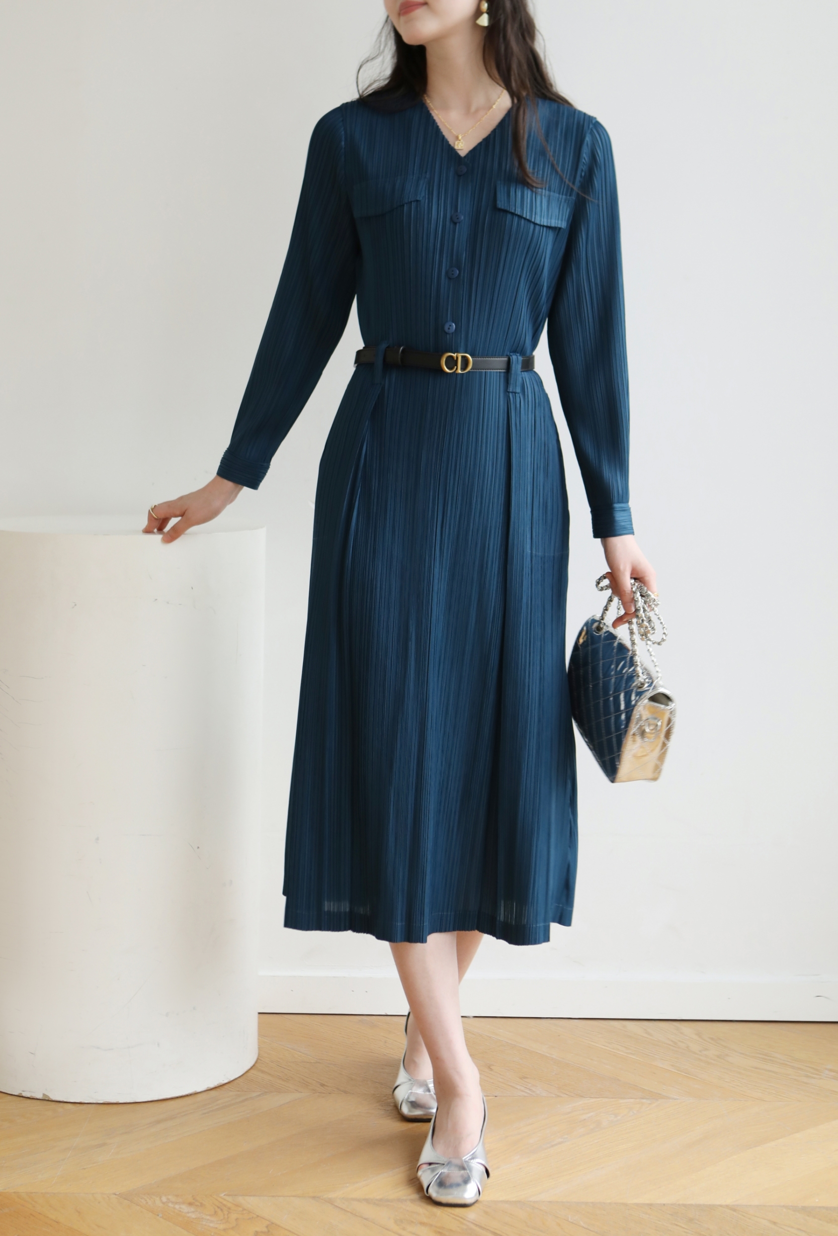 2MUAY รุ่น GJO1135 เดรสพลีทคุณภาพ V NECK LONG SLEEVE PLEATED DRESS 8 สี FREE SIZE