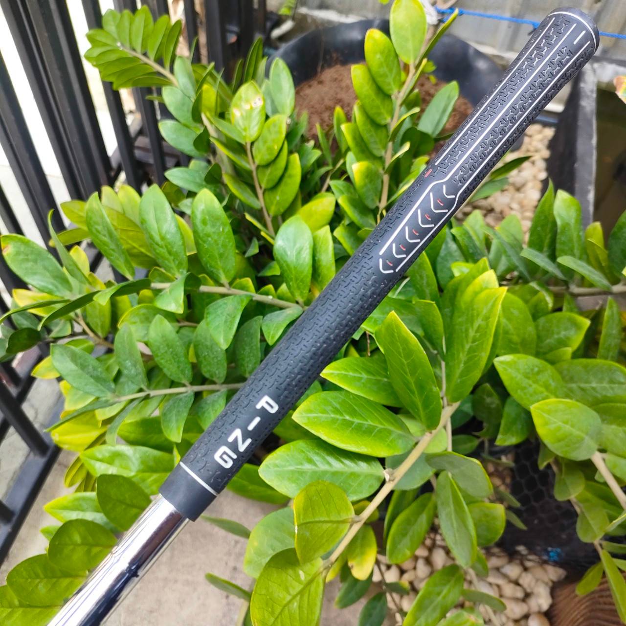 ** ไม้กอล์ฟสำหรับท่านที่ถนัดซ้าย ** เหล็ก 6 PING i20 จุดดำ ก้าน CFS PING FLEX S เหล็กสภาพสวยมาก มือซ้ายหายาก ไม้กอล์ฟพรีเมี่ยมของแท้ By NakaraLuxurious