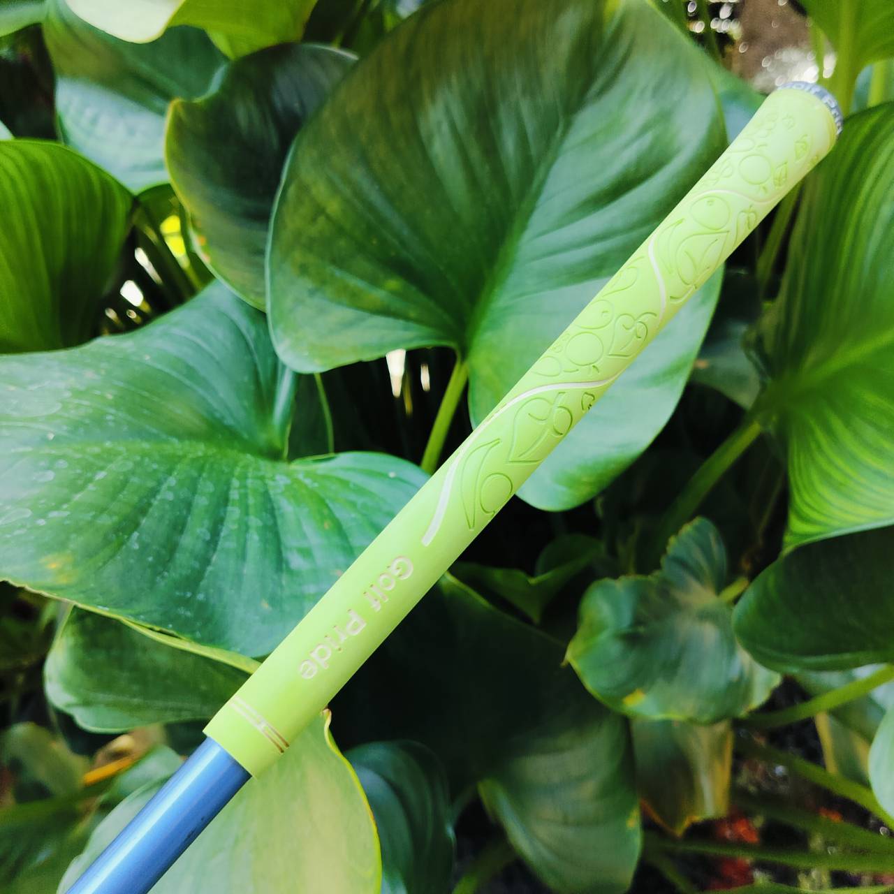 ** ไม้กอล์ฟผู้หญิง ** U4 Taylormade r7 Draw องศา 22 วางหมุดน้ำหนักไว้ช่วยคุณผู้หญิง ที่มักตีเฟดออกขวาให้กลับมาตรง ชดเชยความผิดพลาดอย่างมาก ตีโดนง่ายมาก ไม้กอล์ฟพรีเมี่ยมมือสอง ของแท้ By NakaraLuxurious