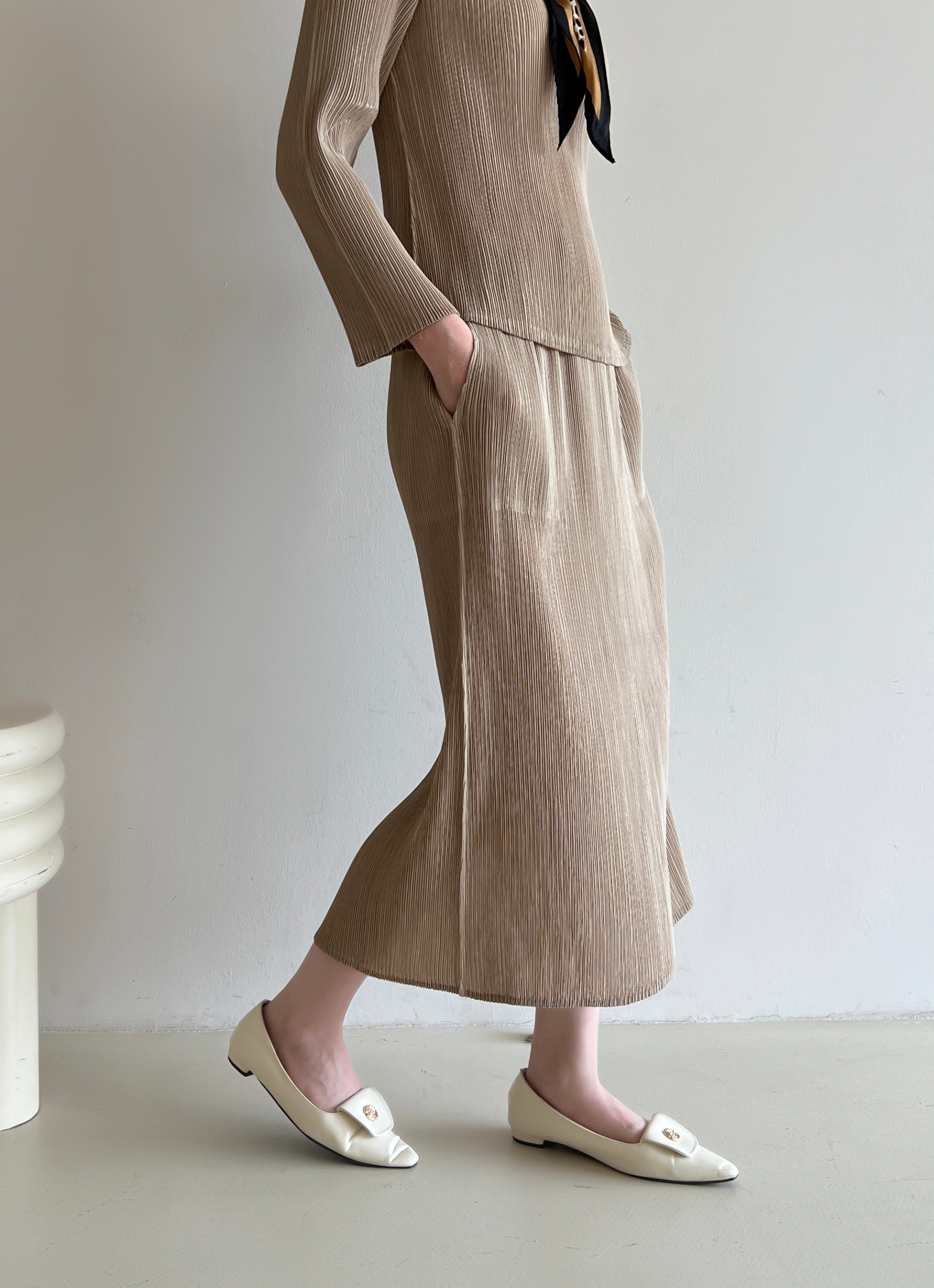 ปรับราคาลง20%!! ยาว 33นิ้ว! 2MUAY รุ่น GJO11044 กระโปรงพลีทผ้าแมตต์ PRNCIL PLEATED SKIRT 10 สี FREE SIZE