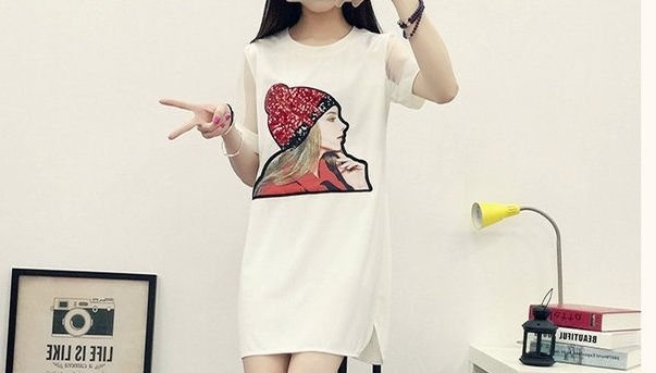 เดรสแฟชั่น ลายตามแบบ แขนซีทรู ลายตามแบบ สีขาว