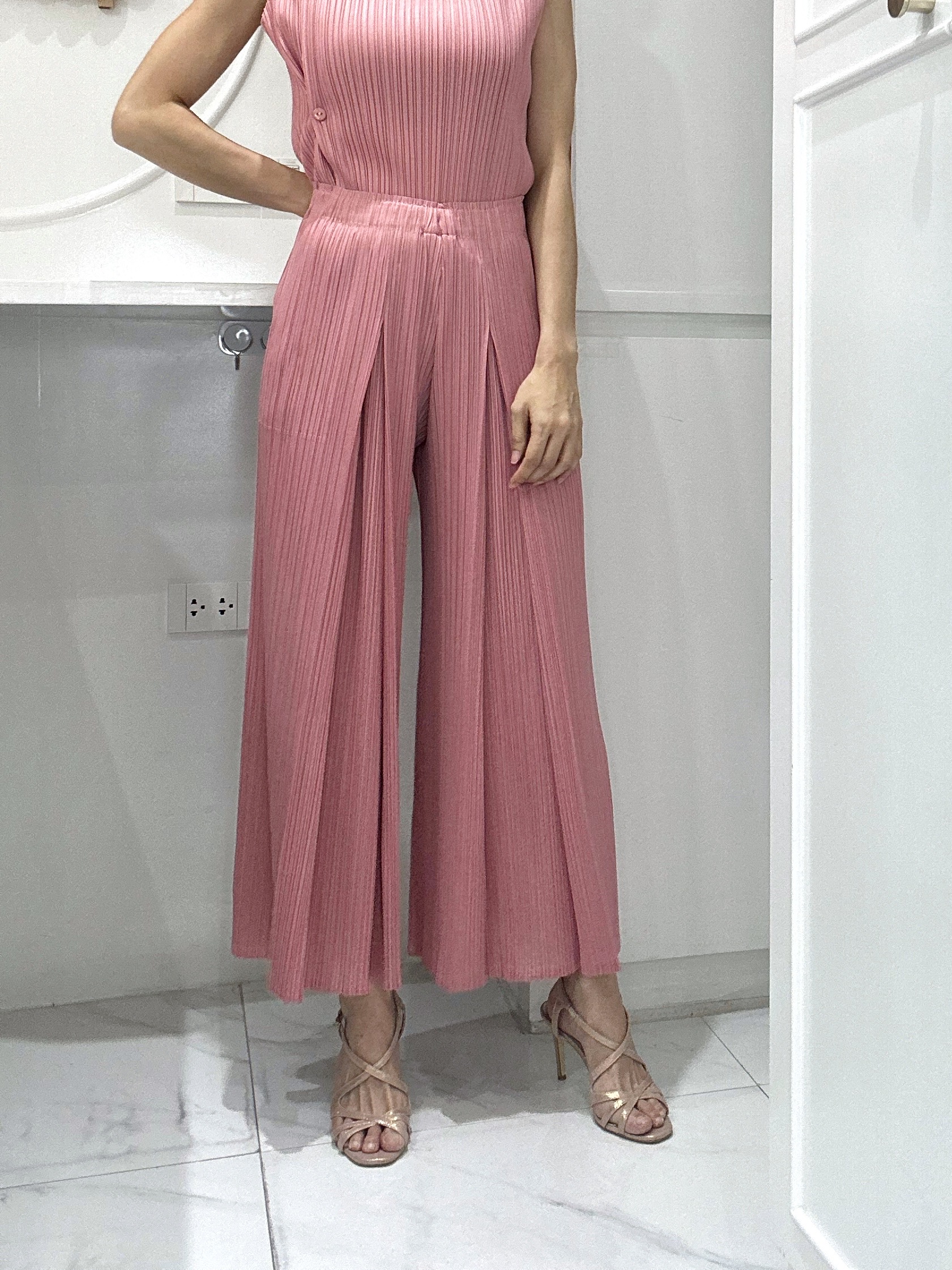 ปรับราคาลง20%!! ยาว 36.5นิ้ว 2MUAY รุ่น GJO3892-9 กางเกงพลีทคุณภาพ WIDE LEG PLEATED PANTS 10 สี FREE SIZE