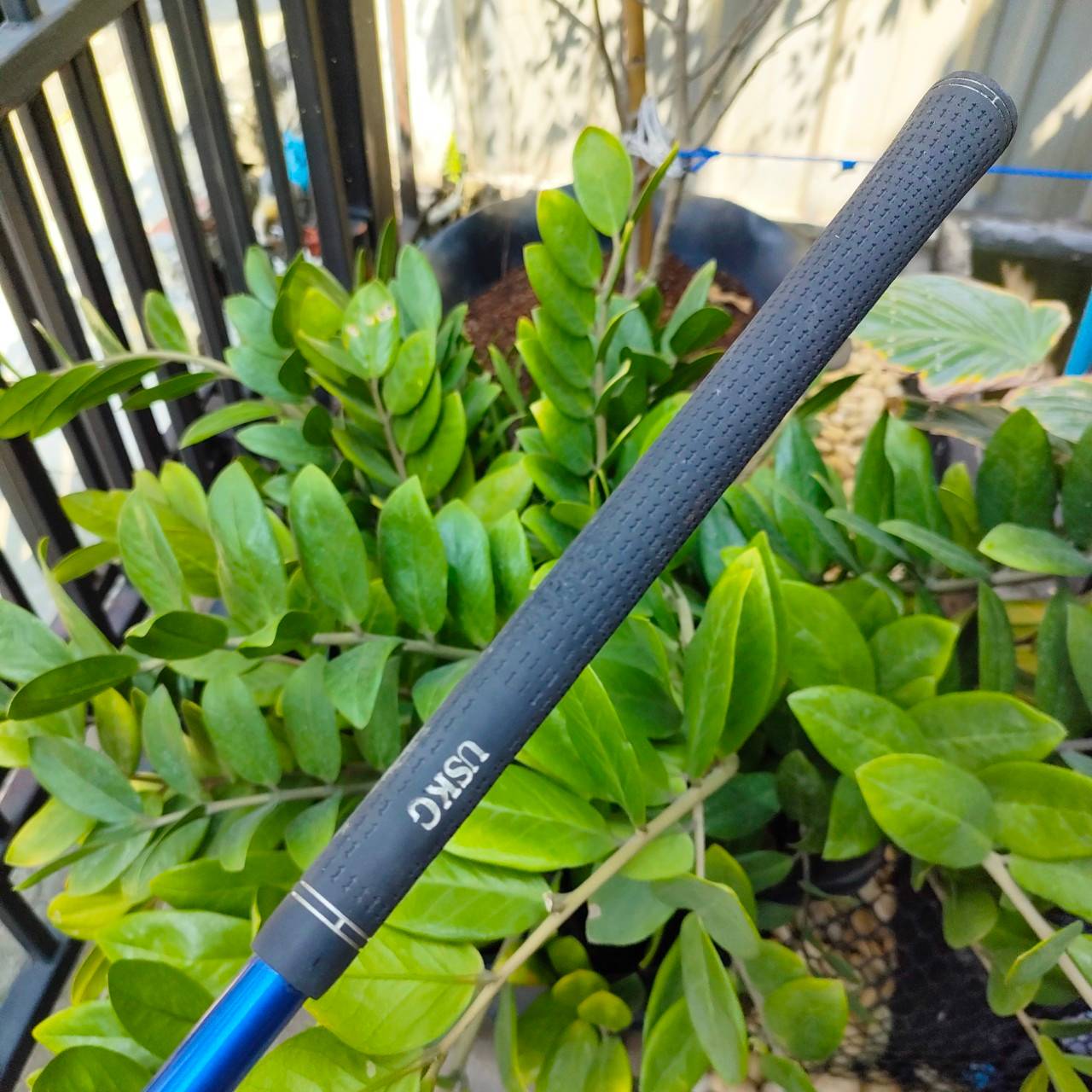 ** ไม้กอล์ฟสำหรับเด็ก ** DRIVER RELEASE 360 TOUR SERIES -12 ยาว 42 นิ้ว ก้าน TOUR SERIES 57-39 วัสดุ BETA FORGED TITANIUM ตีไกลมาก ไม้กอล์ฟพรีเมี่ยมมือสอง By NakaraLuxurious