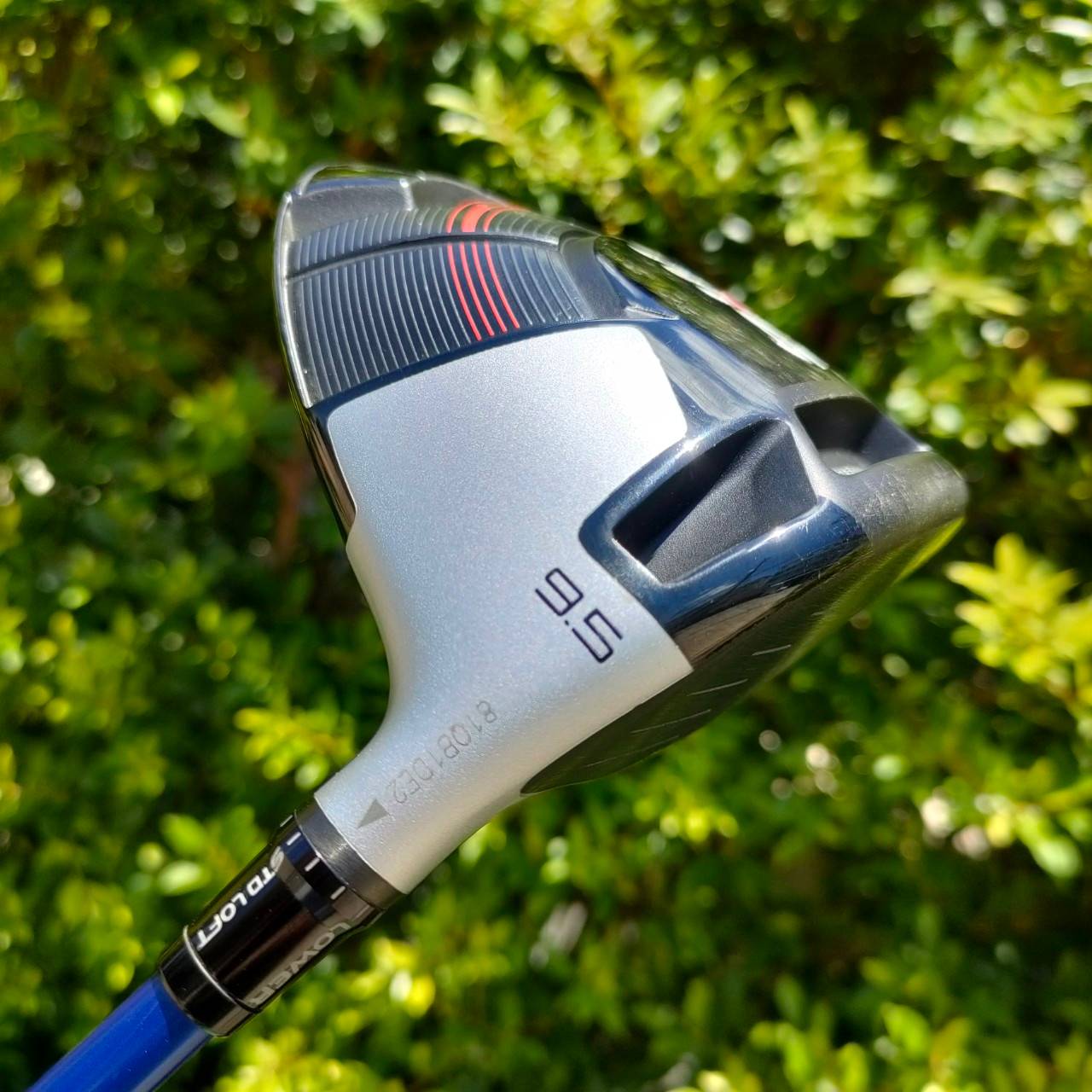 DRIVER TAYLORMADE M4 องศา 9.5 ก้าน DIAMANA FLEX S โมใส่ก้าน DIMANA ตัวนี้ราคาเป็นหมื่น เลข 4 ตีง่าย และตีไกล ดุดันมากครับ กระดองเคฟล่าทั้งชิ้น กระดองเด้ง หน้า TWIST FACE สุดของสุด COVER เดิมๆ สภาพสวยครบ