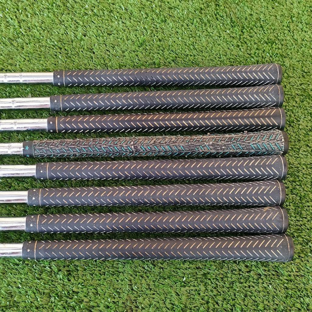 ชุดเหล็ก LYUX U.S.A มีเหล็ก 3-9 เเละ PW ก้าน STY NO 13827