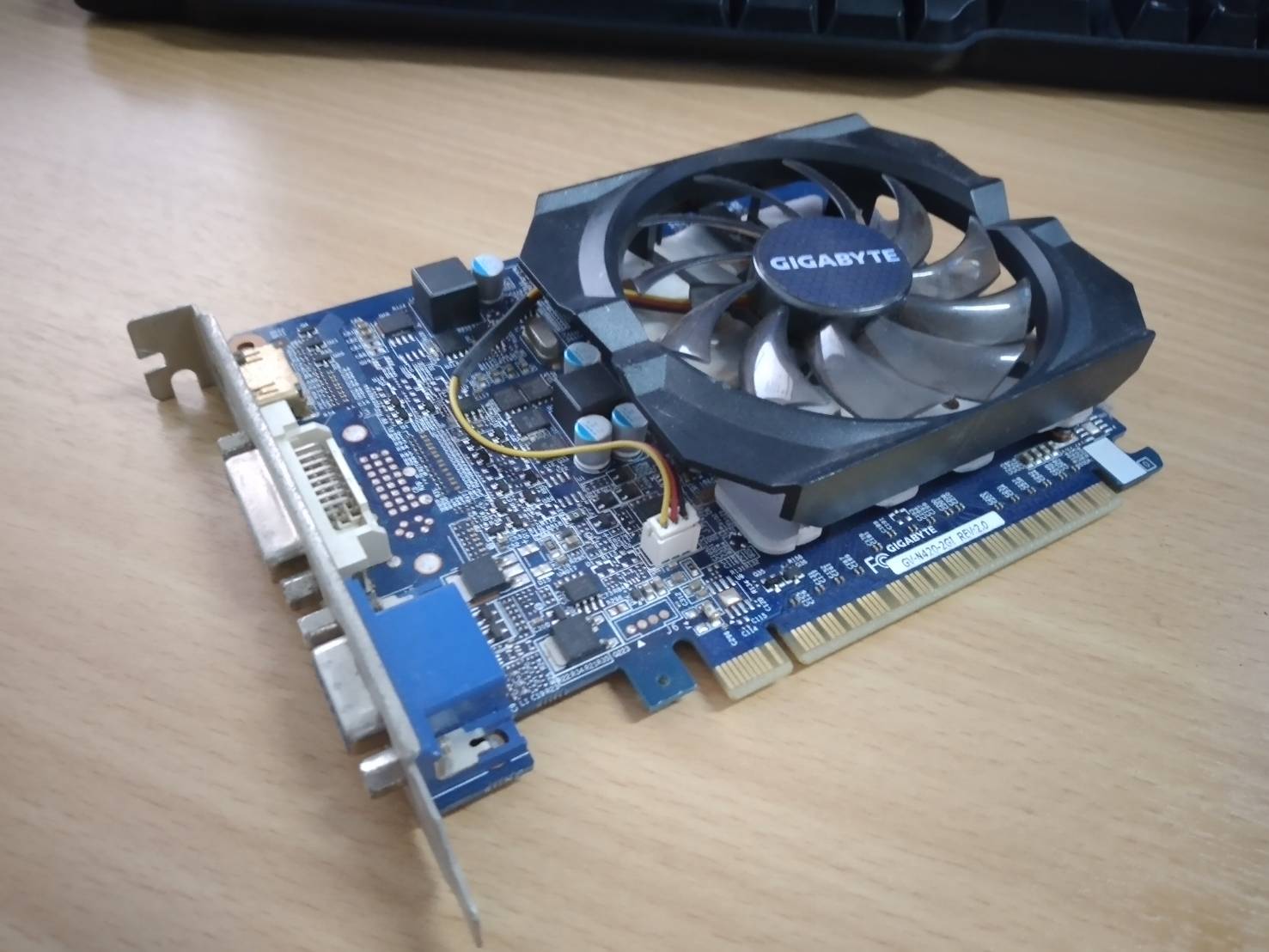 GT420/2GB Gigabyte (D3,HDMI)