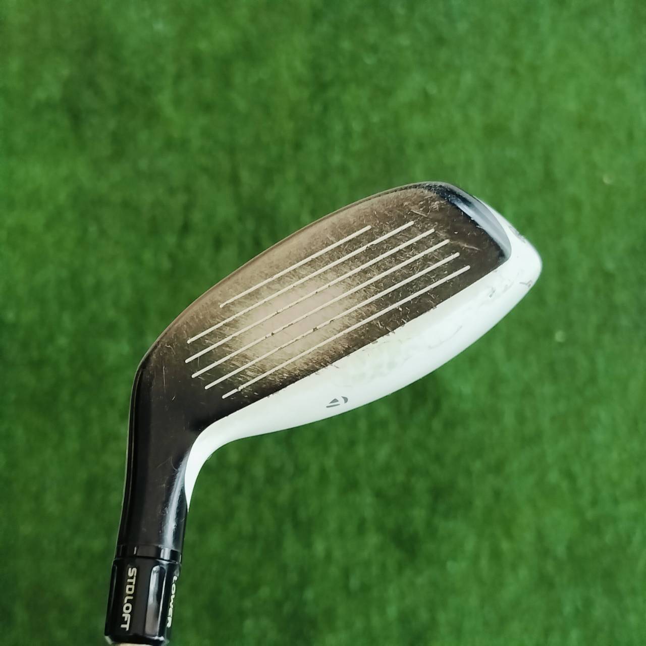 UT3 Taylormade RESCUE องศา 18 ก้าน DG S200 เดิมๆนะคะมีสติ๊กเกอร์ ของ Taylormade ไม้กอล์ฟพรีเมี่ยมมือสอง ของแท้ By NakaraLuxurious