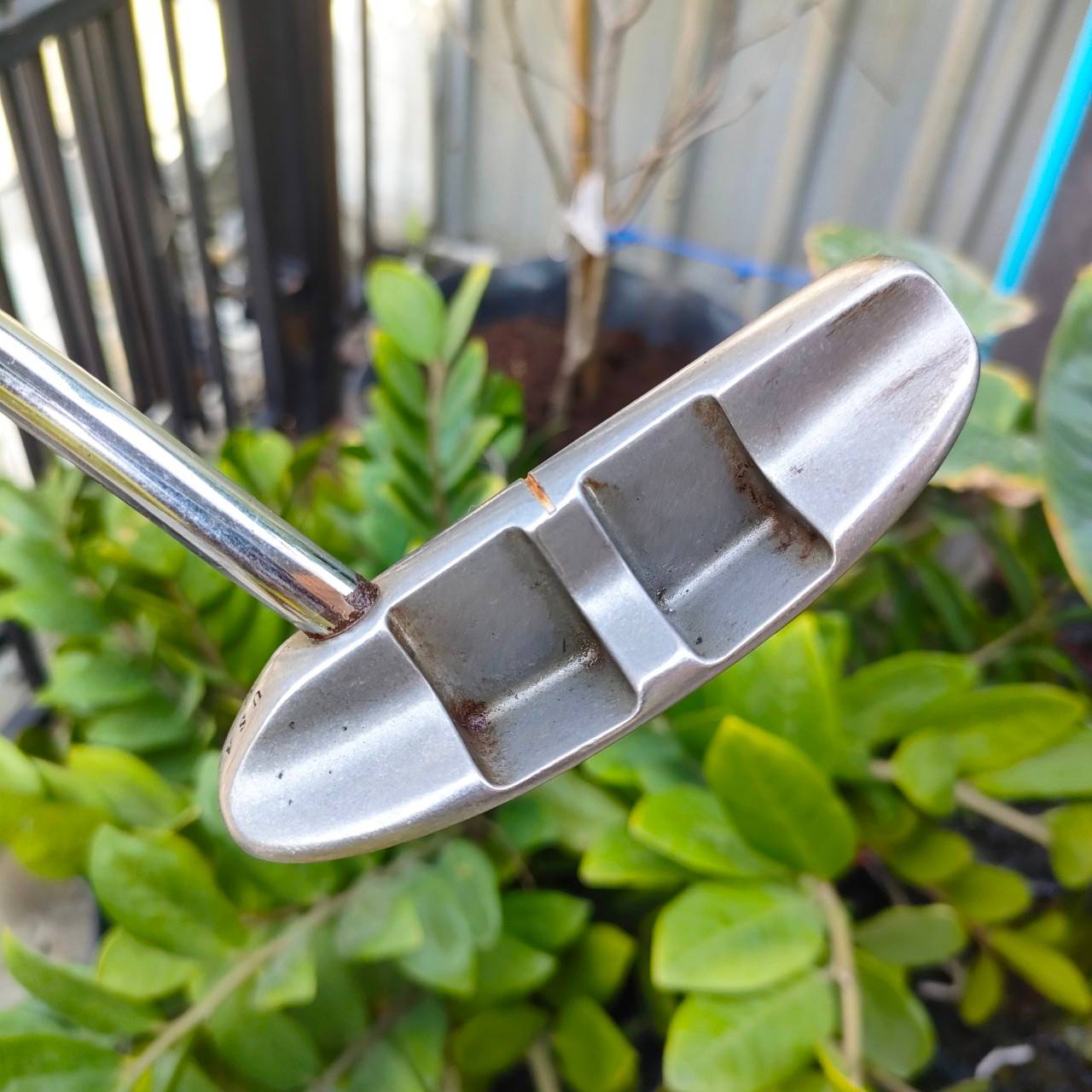 PUTTER CALLAWAY GOLF ความยาว 35 นิ้ว S2H2 สวยคลาสสิค พัตเตอร์รุ่นนี้วางน้ำหนักได้ดี และวัสดุดีมาก ไม้กอล์ฟพรีเมี่ยมมือสอง By NakaraLuxurious