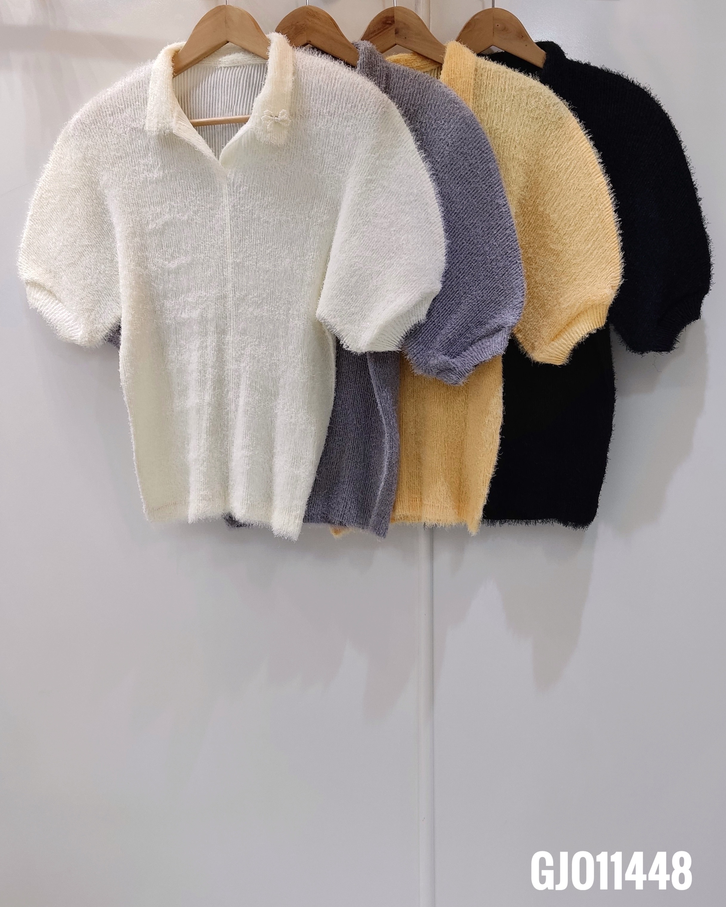 2MUAY รุ่น GJO11448 เสื้ออัดพลีท FUFFY POLO PLEATED TOP 4 สี FREE SIZE