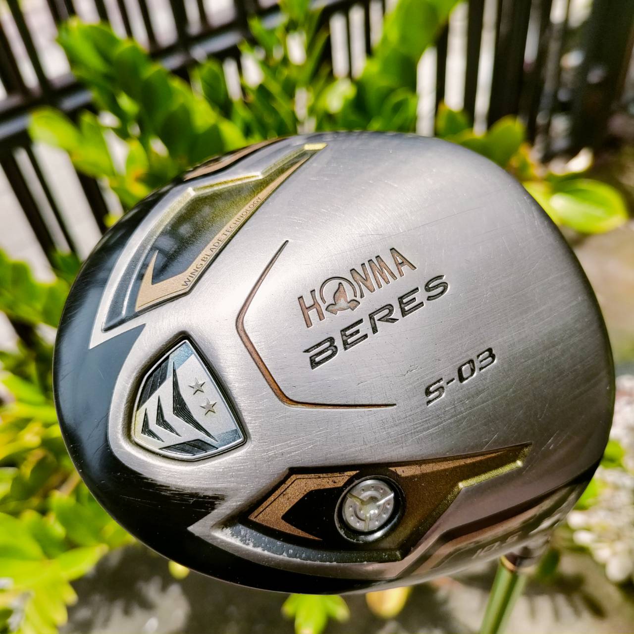 Driver HONMA S-03 องศา 10.5 ก้าน ARMRQ 8 ** 2 ดาว ** 45 กรัม FLEX R ก้านถัก 8 ชั้น ตีไกลมาก หัวใหญ่ ชดเชยสูง เสียงเพราะ ไม้กอล์ฟพรีเมี่ยมมือสอง ของแท้ By NakaraLuxurious
