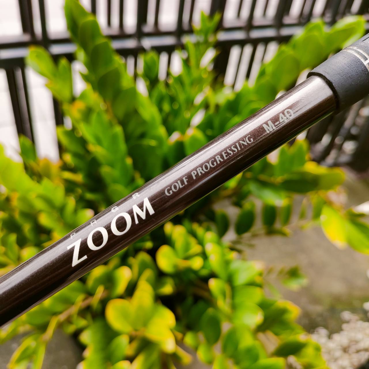 เหล็ก 2 PRGR ZOOM เป็นไม้ยอดนิยมสุดๆ ตีง่ายเหมือนไฮบริดเลยค่ะ และขึ้นกรีนได้ในระยะไกล ไม้กอล์ฟพรีเมี่ยมญี่ปุ่นมือสอง ของแท้ By NakaraLuxurious