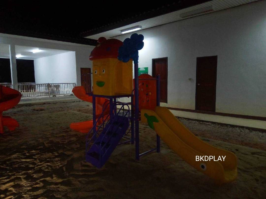 เครื่องเล่นสนาม กลางแจ้ง, ชุดบ้านเห็ดสไลด์วน,ปีนป่าย กระดานลื่น, สไลเดอร์ ของเล่น,ครุภัณฑ์สนามเด็กเล่น, สพฐ,โครงการโรงเรียนประชารัฐ,ศูนย์พัฒนาเด็กเล็ก playground,สไลเดอร์,ของเล่นเสริมพัฒนาการ,เครื่องเล่นสนาม, สนามเด็กเล่น