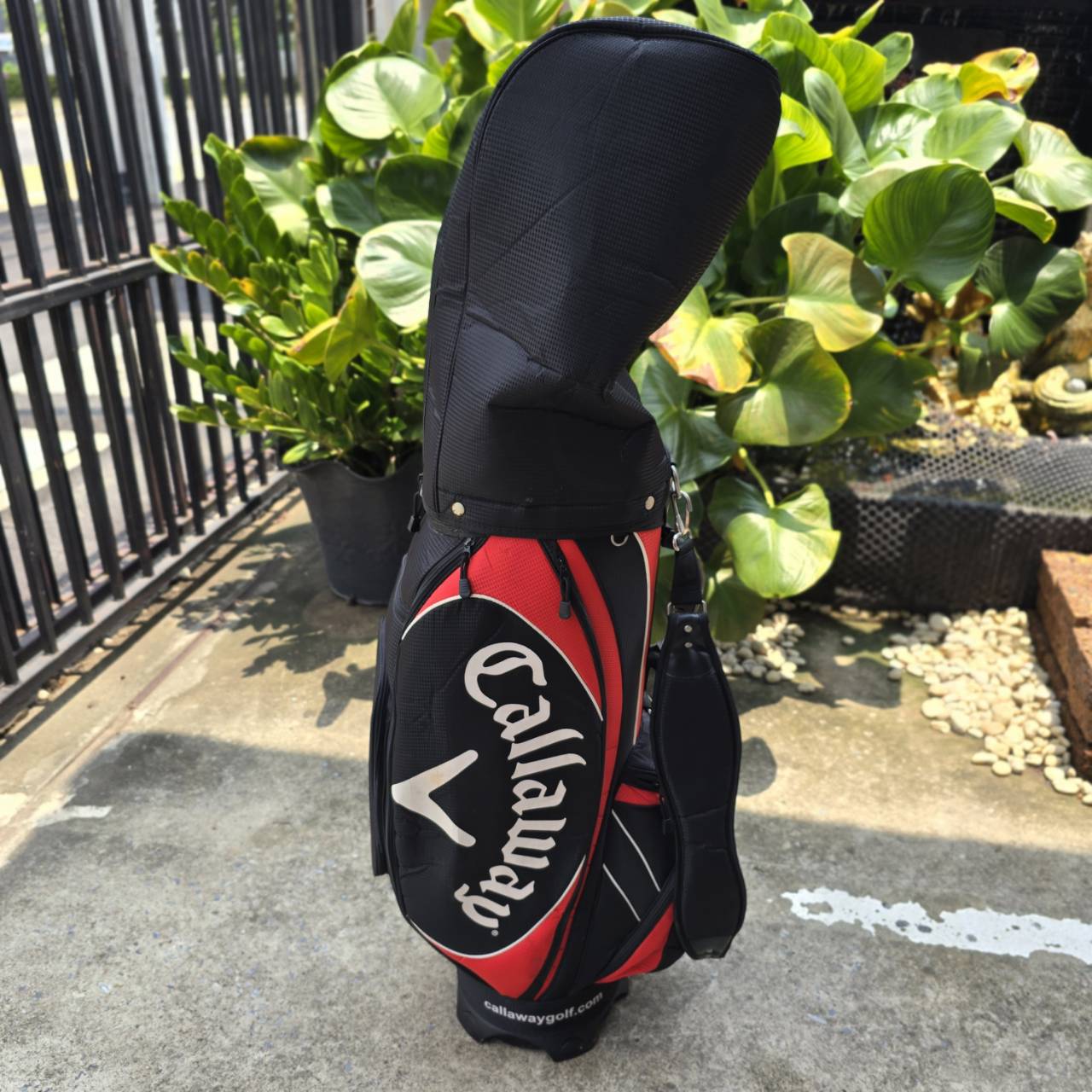 ถุงกอล์ฟ Callaway ของแท้มือสอง สภาพเดิมๆเลยค่ะ ลดพิเศษสุด!!!