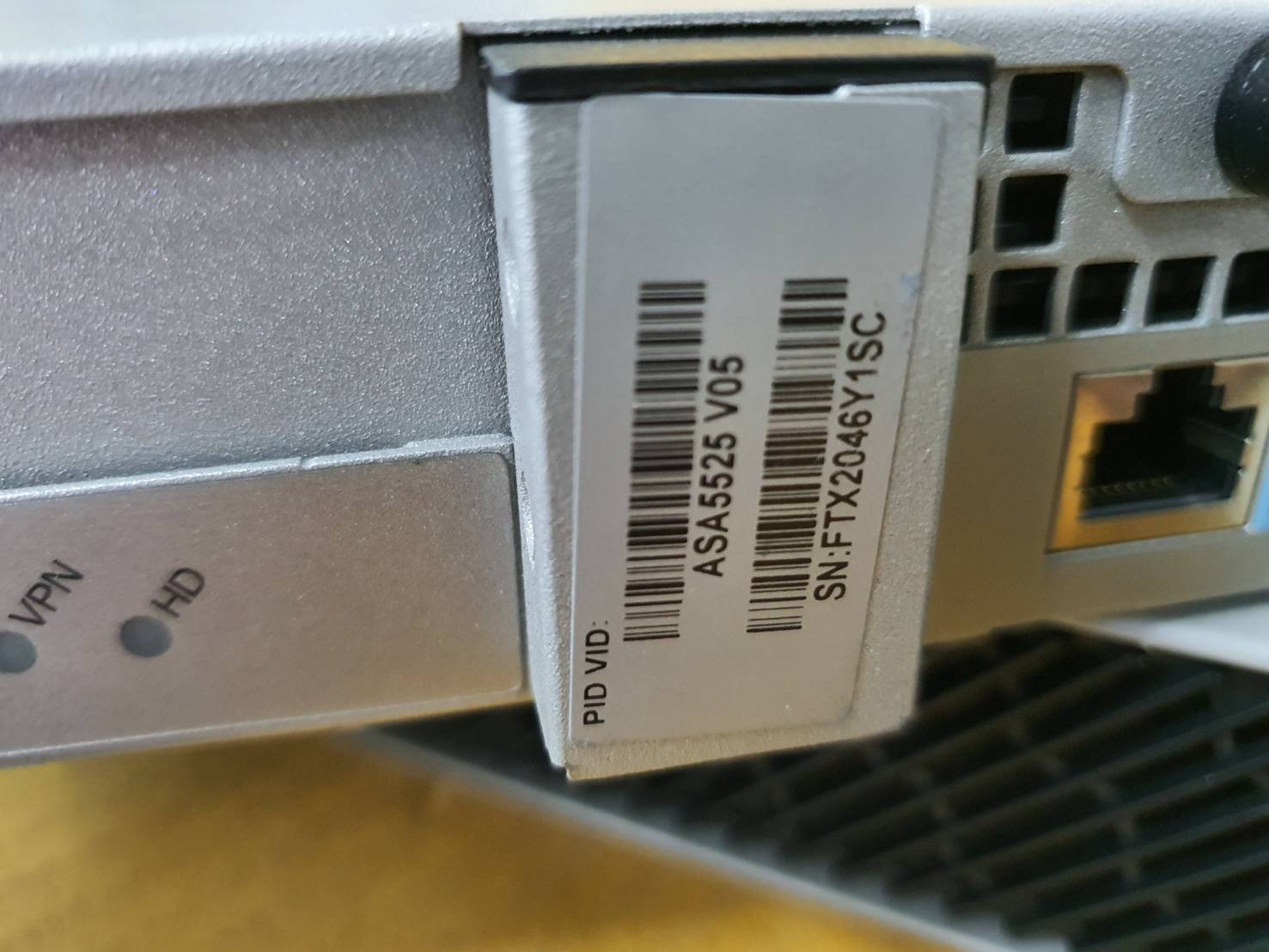 Cisco ASA 5525-X ASA5525 8-Port พร้อม ssd 128GB