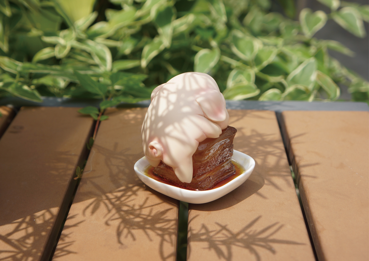 [สั่งจอง] สามชั้นทอดสายตา - Dongpo meat Pig toys