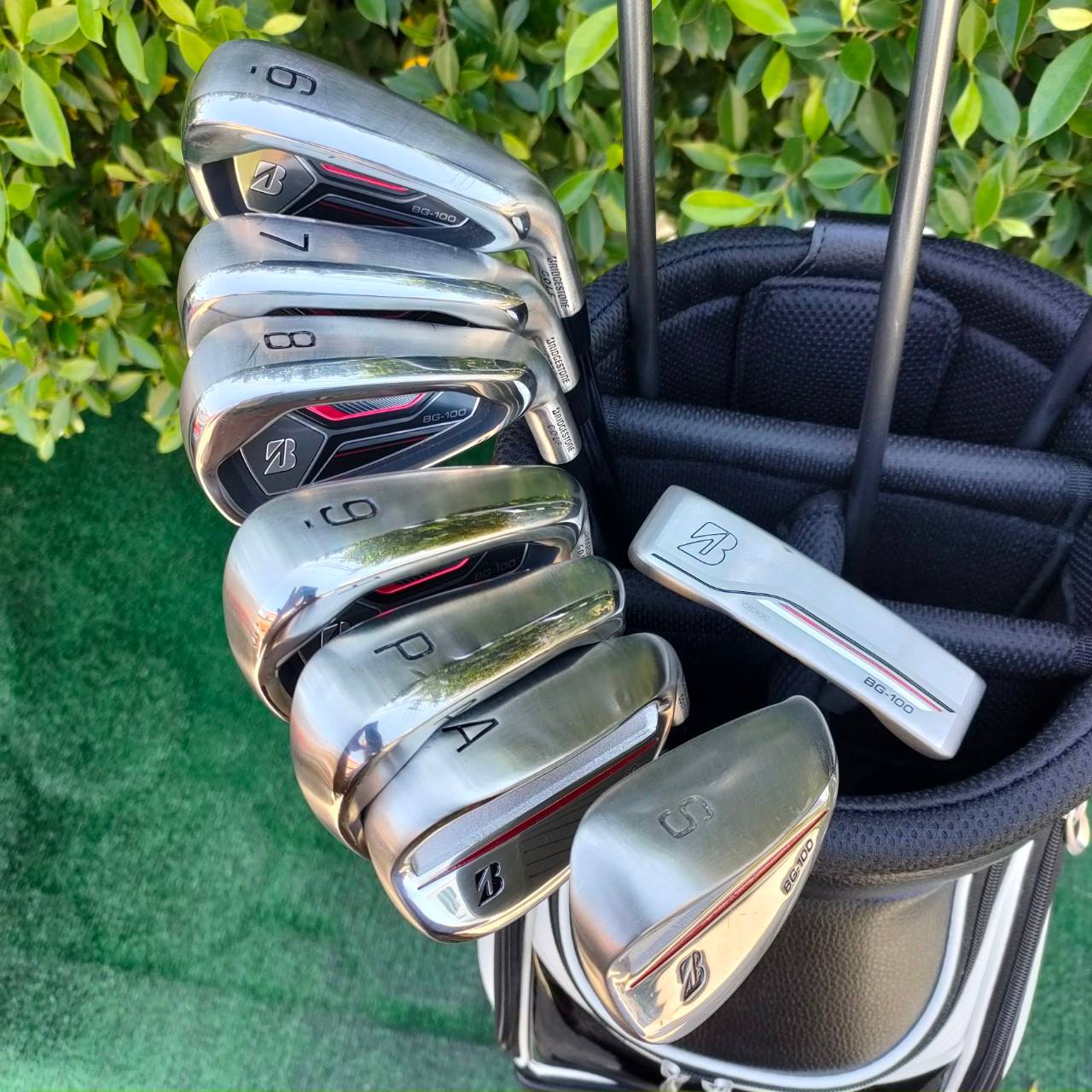 FULLSET BRIDGESTONE BG-100 สุดยอดเซ็ตพรีเมี่ยมญี่ปุ่น สภาพสวยนางฟ้า!! ก้าน DIMANA ทั้งชุด COVER เดิมสวย ถุงกอล์ฟสวยมาก!! ไม้กอล์ฟมือสอง ของแท้ BY NakaraLuxurious