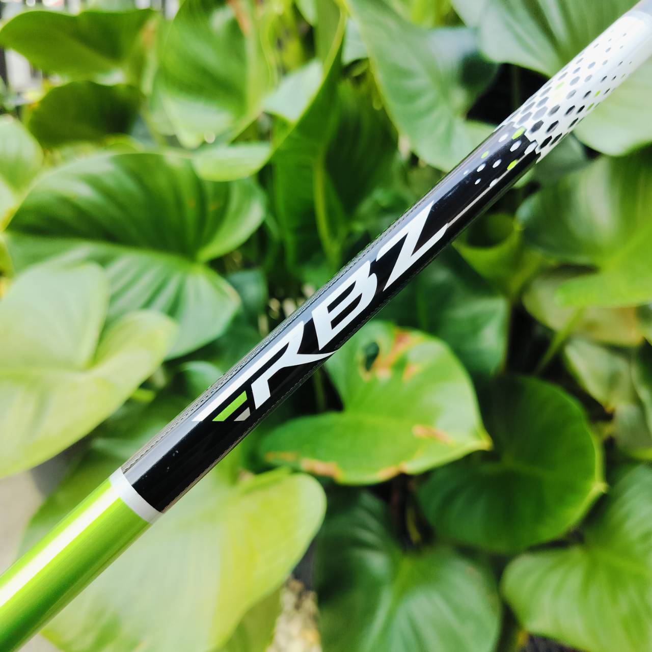 Driver Taylormade RBZ TOUR องศา 9.5 ก้าน MATRIX OZIK FLEX R หัวใหญ่ ตีง่าย หน้าดำตีไกล ไม้กอล์ฟพรีเมี่ยมมือสอง ของแท้ By NakaraLuxurious