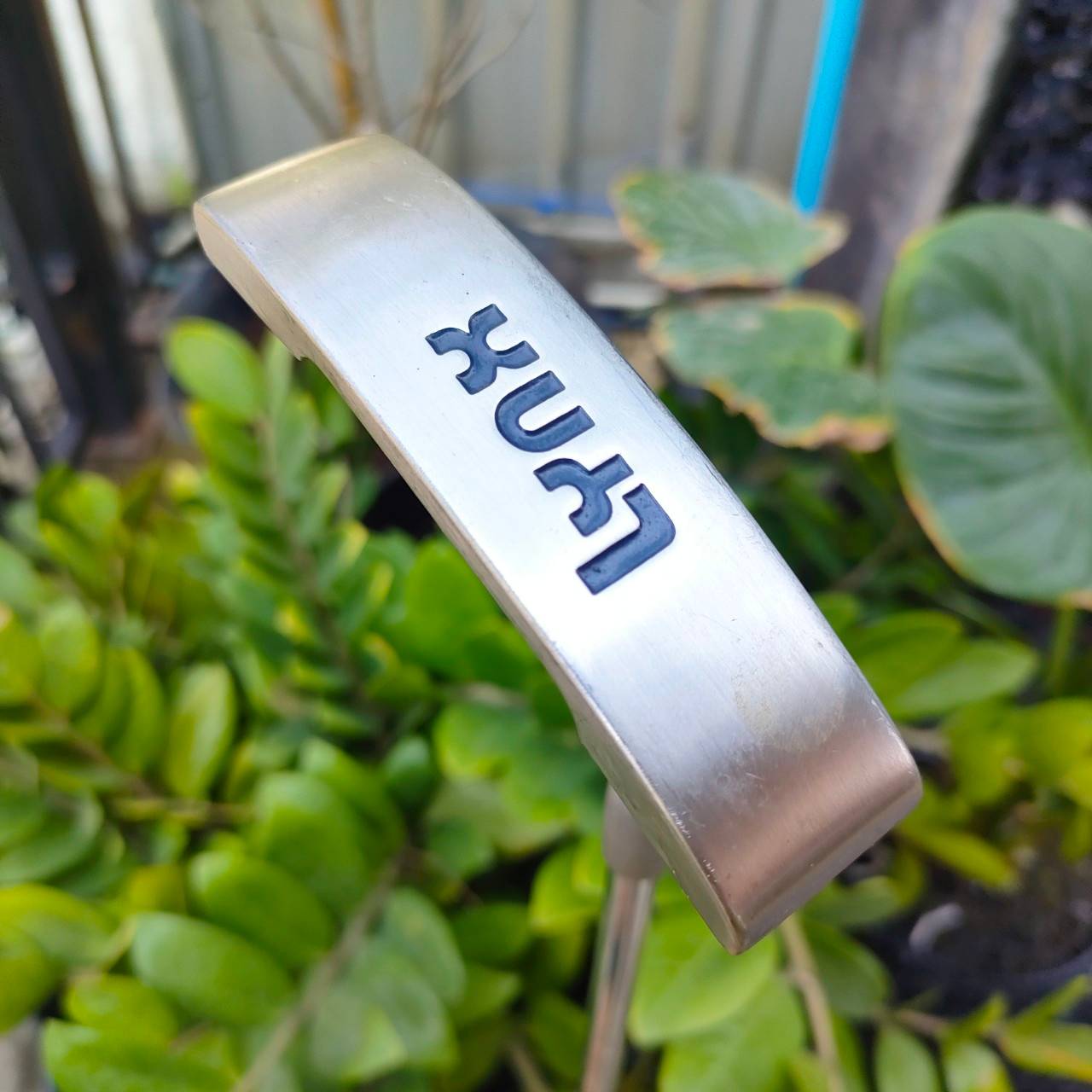 PUTTER LYNX NOUVELL ความยาว 33 นิ้ว สภาพสวย พัตต์ง่าย ทรงสแตนดาร์ด น้ำหนักดี มีเส้นเล็ง เอาใจ คนรักแบรนด์ LYNX โดยเฉพาะ ไม้กอล์ฟพรีเมี่ยมมือสอง By NakaraLuxurious