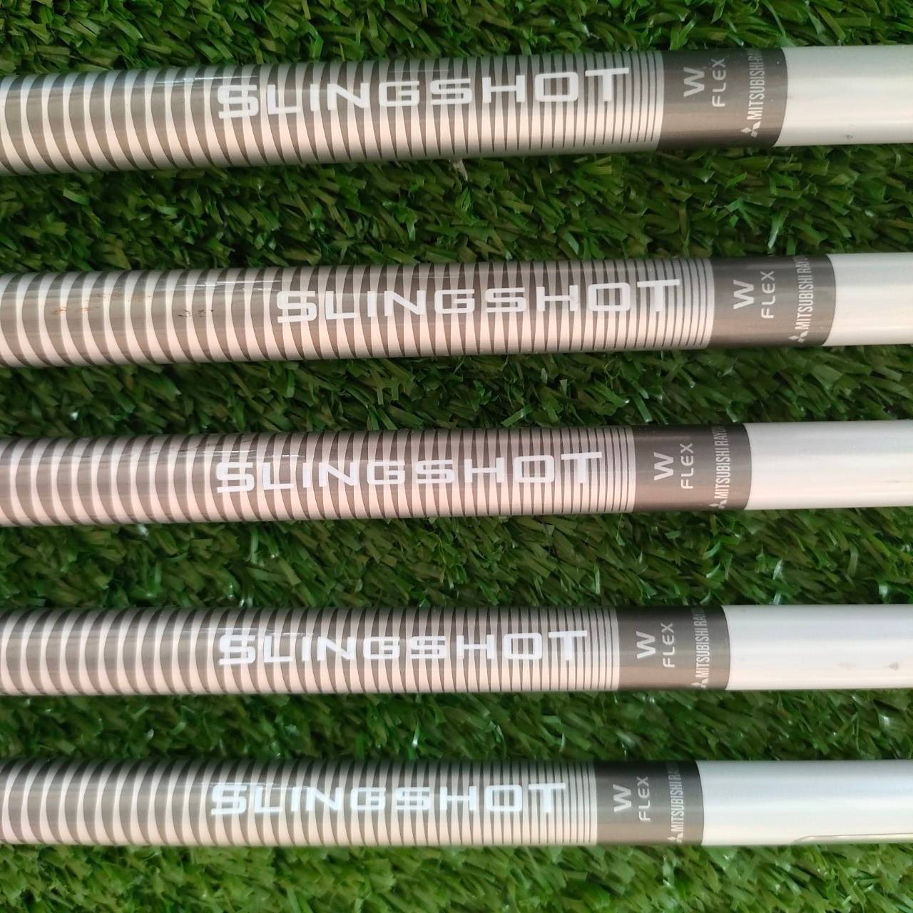 ** ไม้กอล์ฟสำหรับผู้หญิง ** ชุดเหล็ก NIKE SLINGSHOT มีเหล็ก 7-9 เเละ PW SW ก้าน SLINGSHOT FLEX W