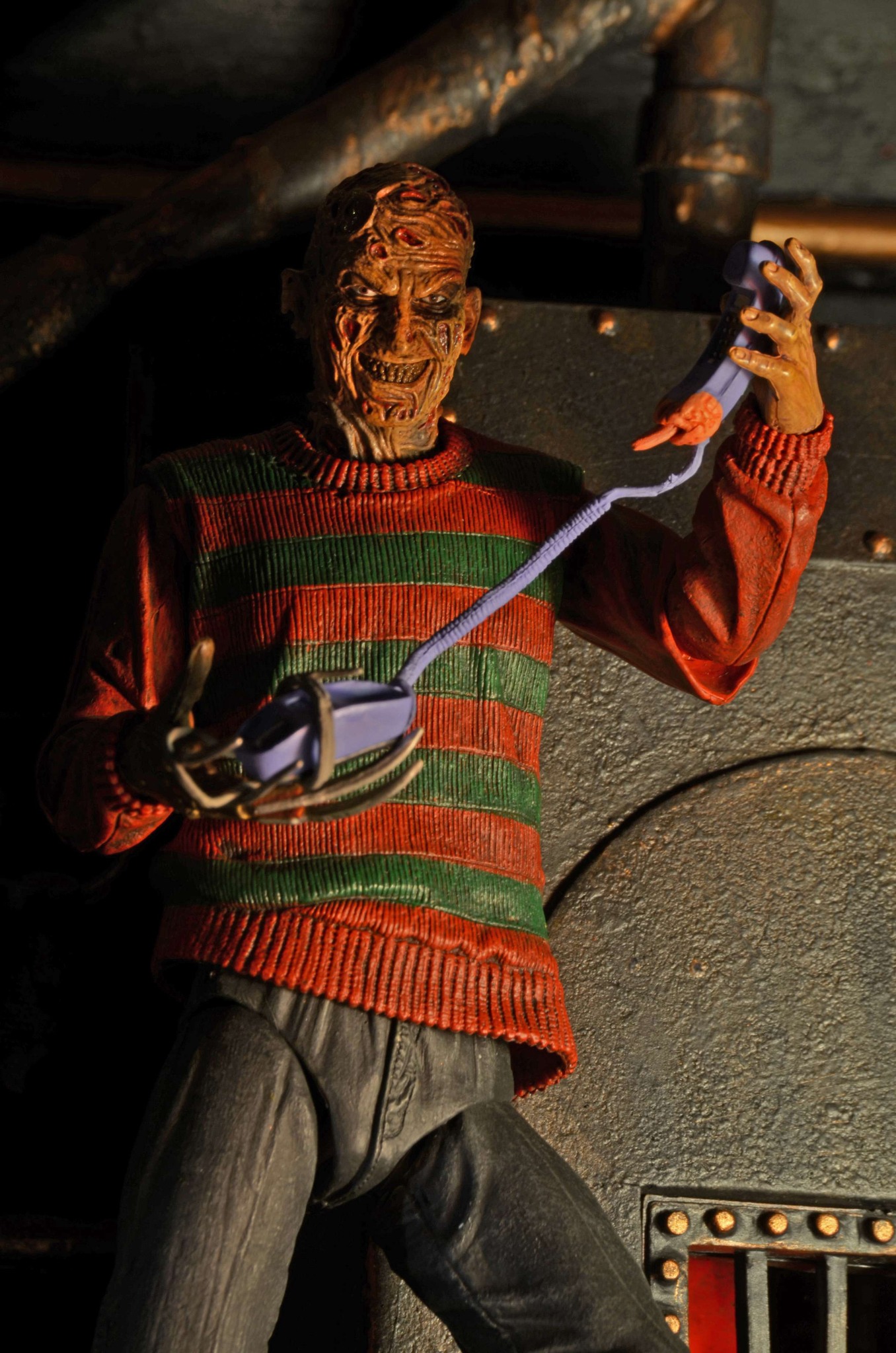 [สั่งจอง]Neca 7" : Ultimate Freddy 30th Anniversary