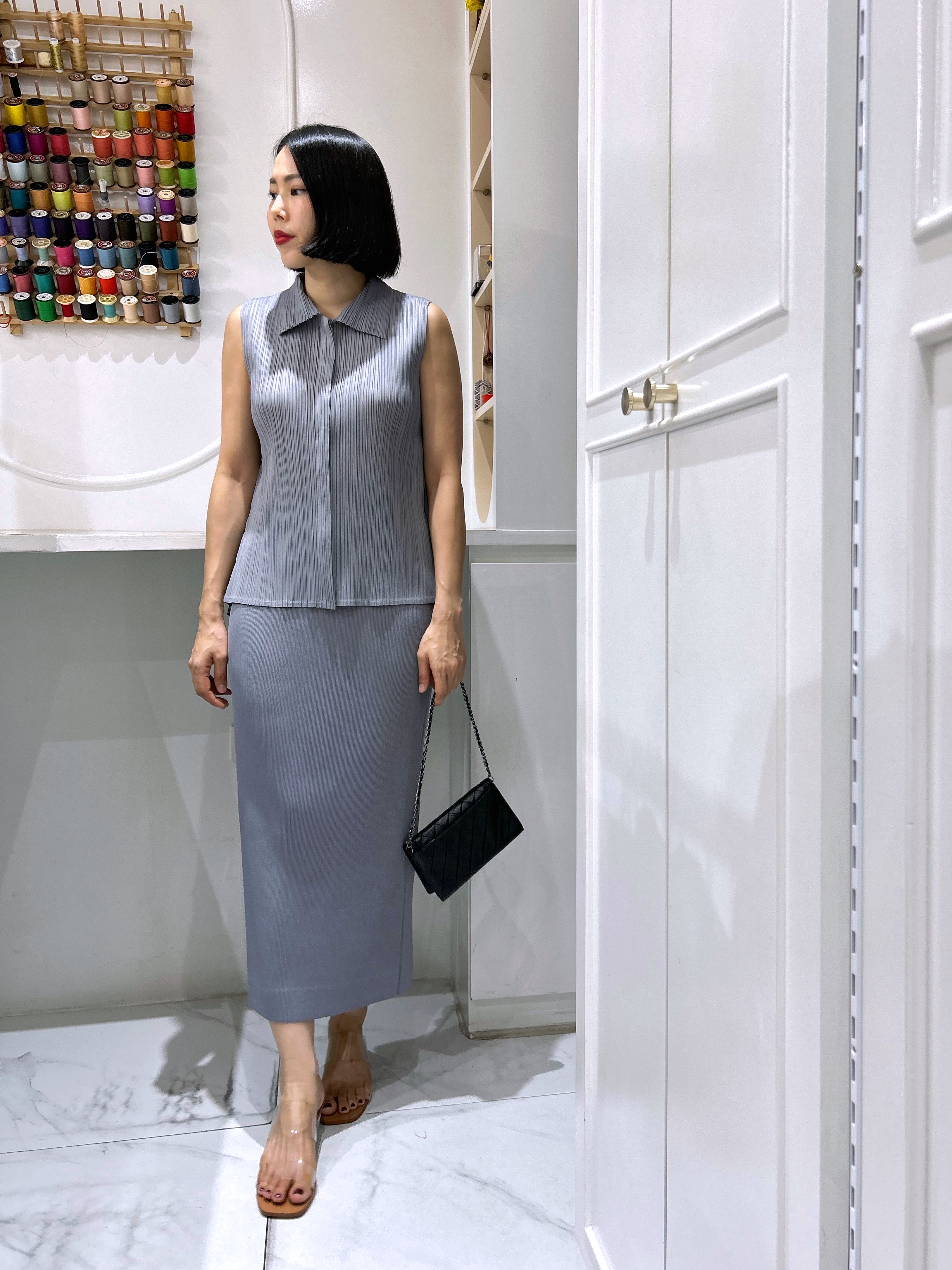 2MUAY รุ่น GJO11055-9 / GJO1821-9 เซ็ตพลีท COLLAR BUTTON FRONT TOP WITH SKIRT PLEATED SET 5 สี FREE SIZE