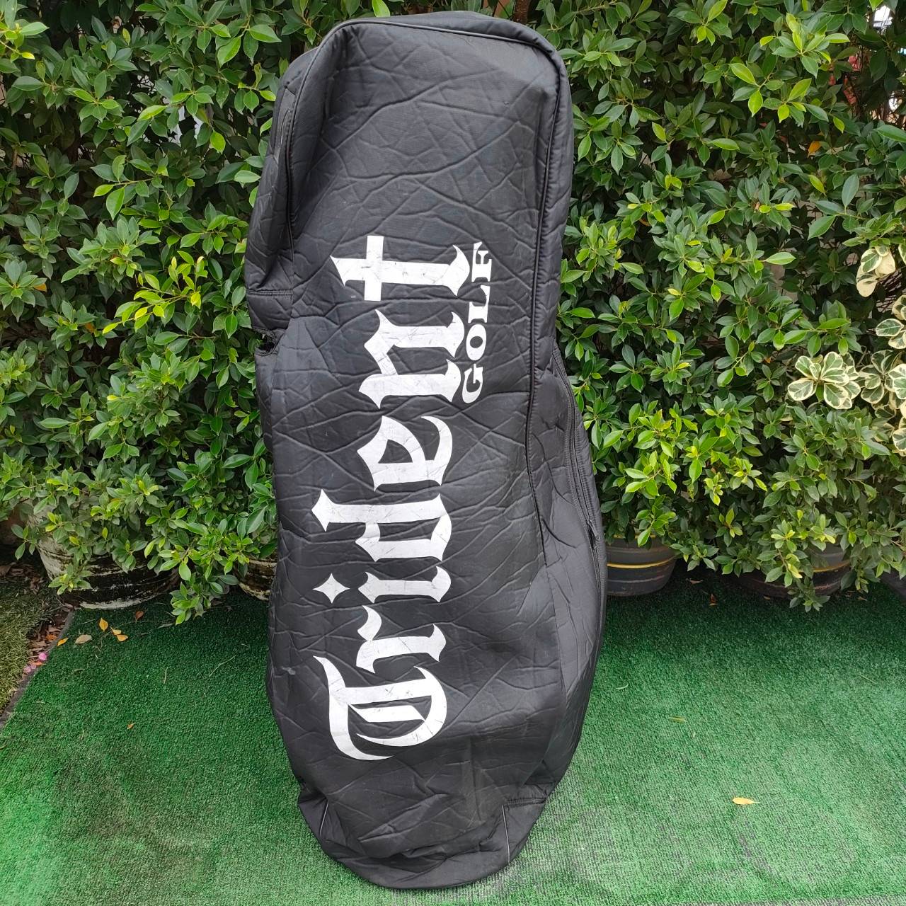 ถุงคลุมถุงกอล์ฟขึ้นเครื่องบิน TRIDENT GOLF มือสอง สภาพพร้อมใช้งาน กันกระแทกได้เป็นอย่างดี ฟังชั่นครบ น้ำหนักเบา!! ไม้กอล์ฟมือสอง ของแท้ BY NakaraLuxurious