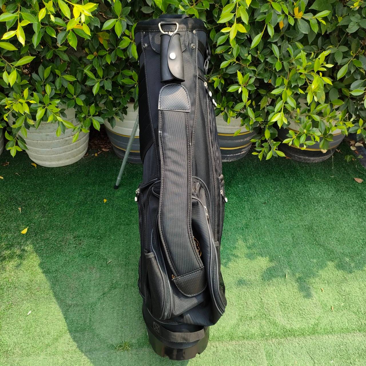 ถุงกอล์ฟขาตั้ง มือสอง ถุงสวยและแข็งแรงมากๆครับ