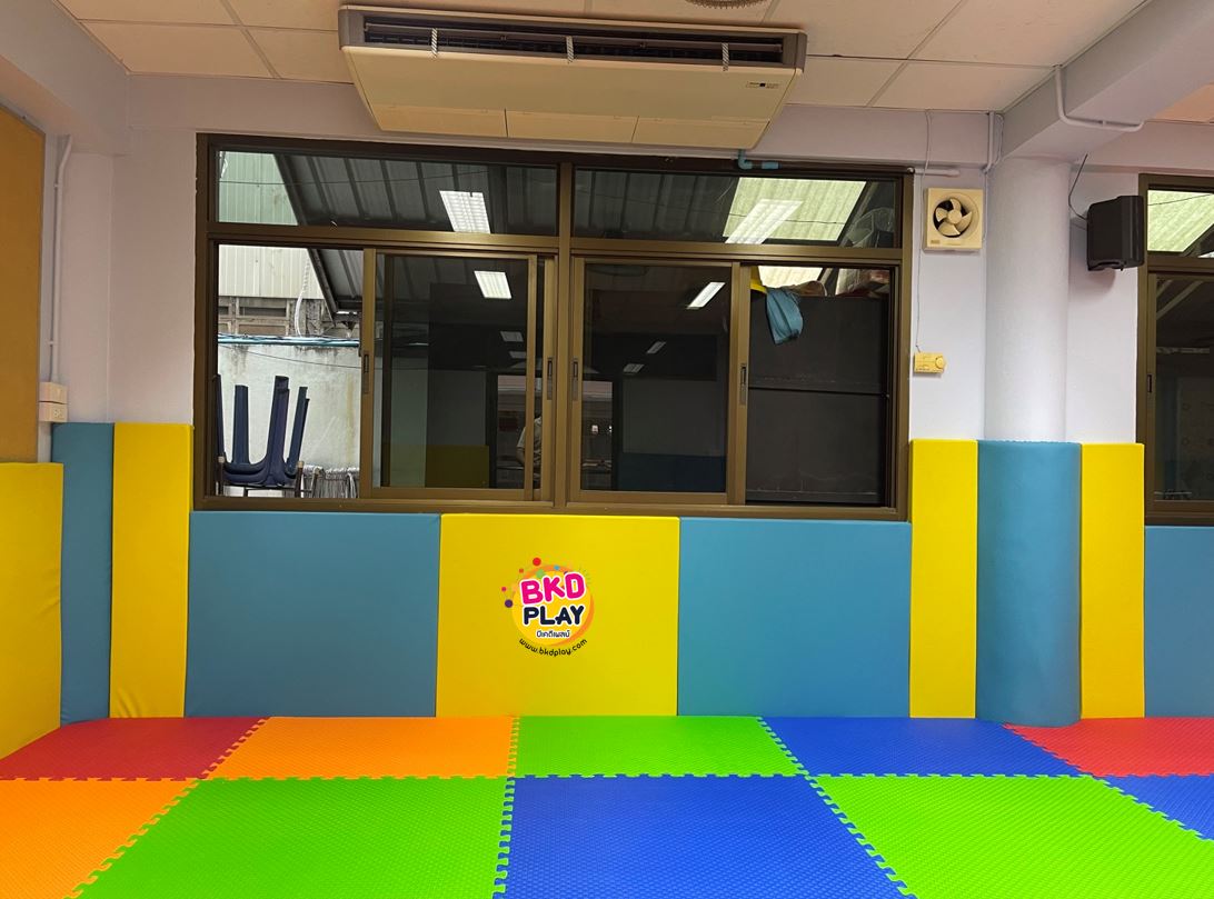 รับทำผนังกันกระแทก บุผนังห้อง หุ้มเสากันกระแทก บุหุ้มหนัง สั่งทำตามขนาดและสี