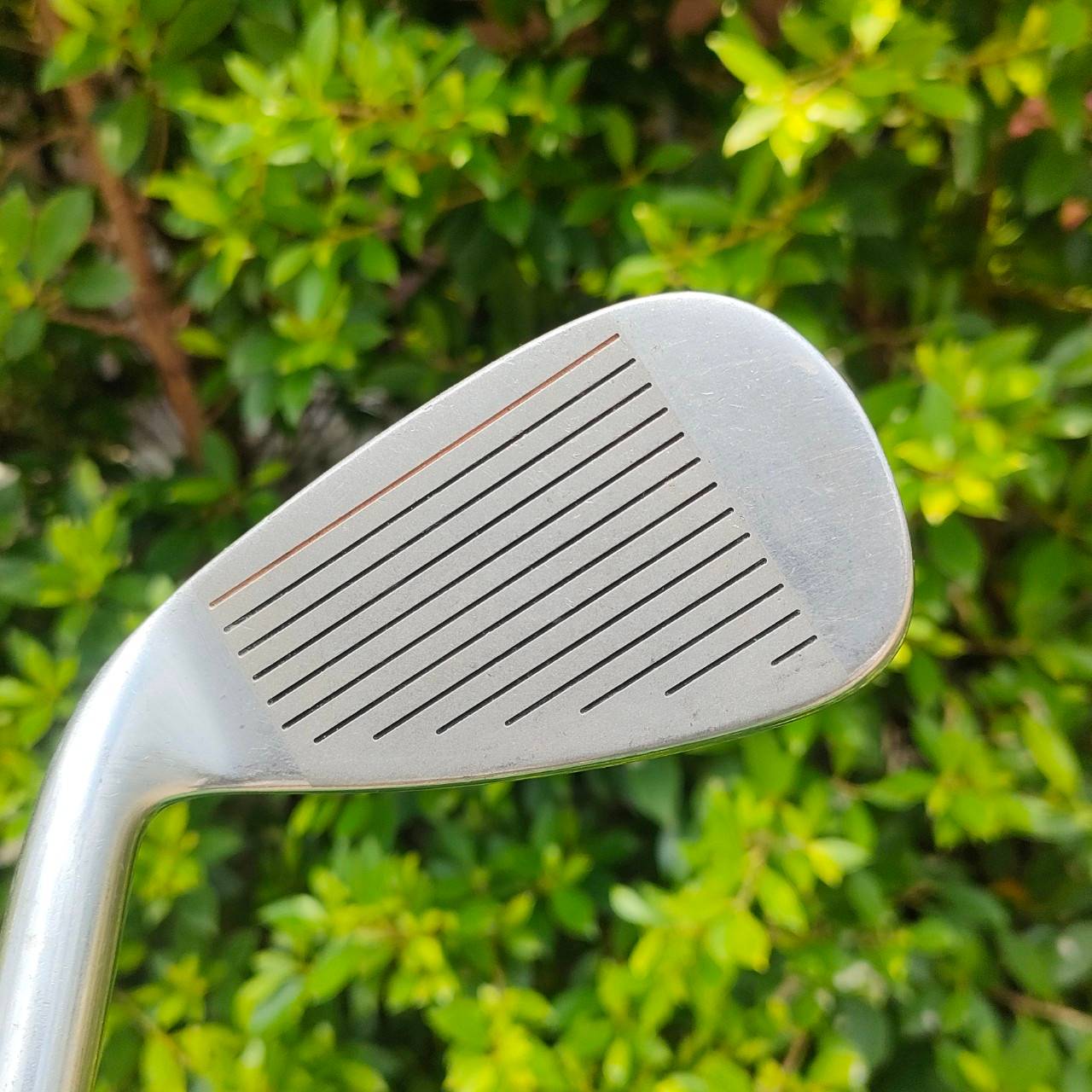 ** ไม้กอล์ฟสำหรับผู้หญิง ** ชุดเหล็ก WILSON 1200 BIMETAL มีเหล็ก 4-9 เเละ PW ก้าน WILSON 1200 FLEX L เหล็กใบใหญ่ตีง่าย มีการถ่วงทังสเตนด้านหลัง ใช้วัสดุแพงมาก ไม้กอล์ฟมือสอง ของแท้ BY NakaraLuxurious