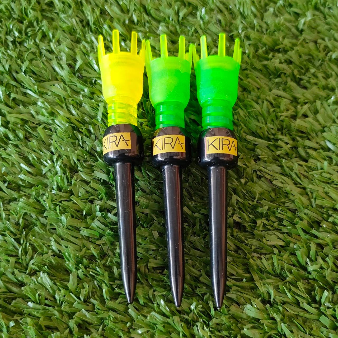 ลดล้างสต๊อก !!! ที่ตั้งลูกกอล์ฟ KASCO KIRA สวยมาก ตีกลางคืนยิ่งสวย เหนียว กะระยะการปักทีได้ดี อายุการใช้งานยาวนาน