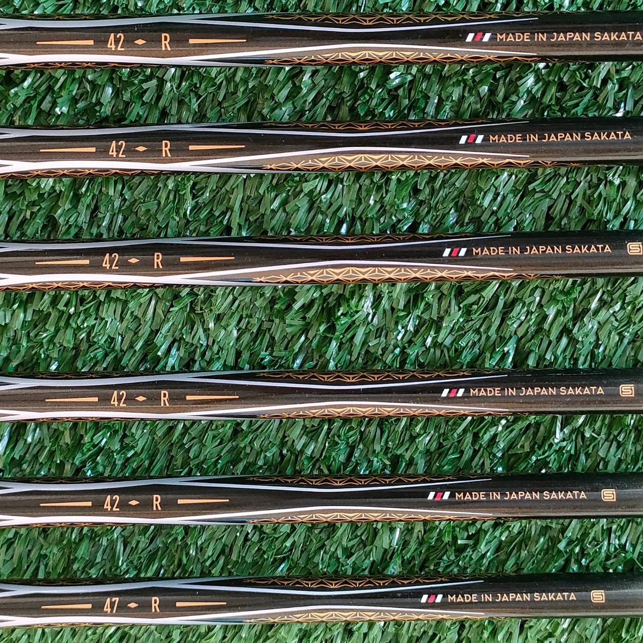 ชุดเหล็ก HONMA BERES FORGED รุ่นใหม่ออฟปี 2020 มีเหล็ก 6 - 11 ก้าน ARMRQ FLEX R ** ก้านระดับ 2 ดาว ** เหล็ก 7 องศา 27 ตีไกลจัด