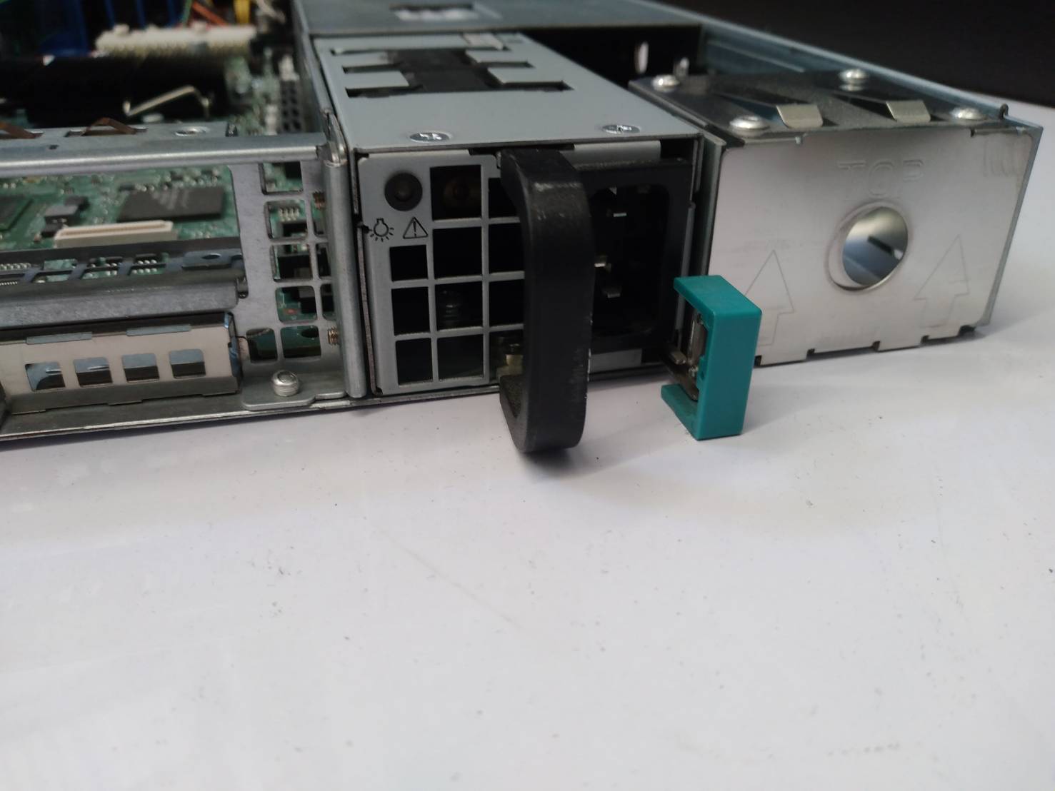 intel Server S5520UR