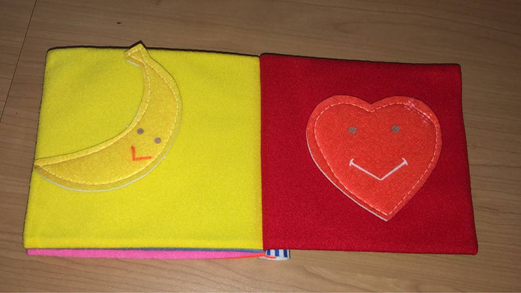 หนังสือผ้าเรียนรู้สี ของเล่นเสริมพัฒนาการ ,ของเล่นเสริมทักษะ,ของเล่นเด็ก, สื่อการสอนอนุบาล