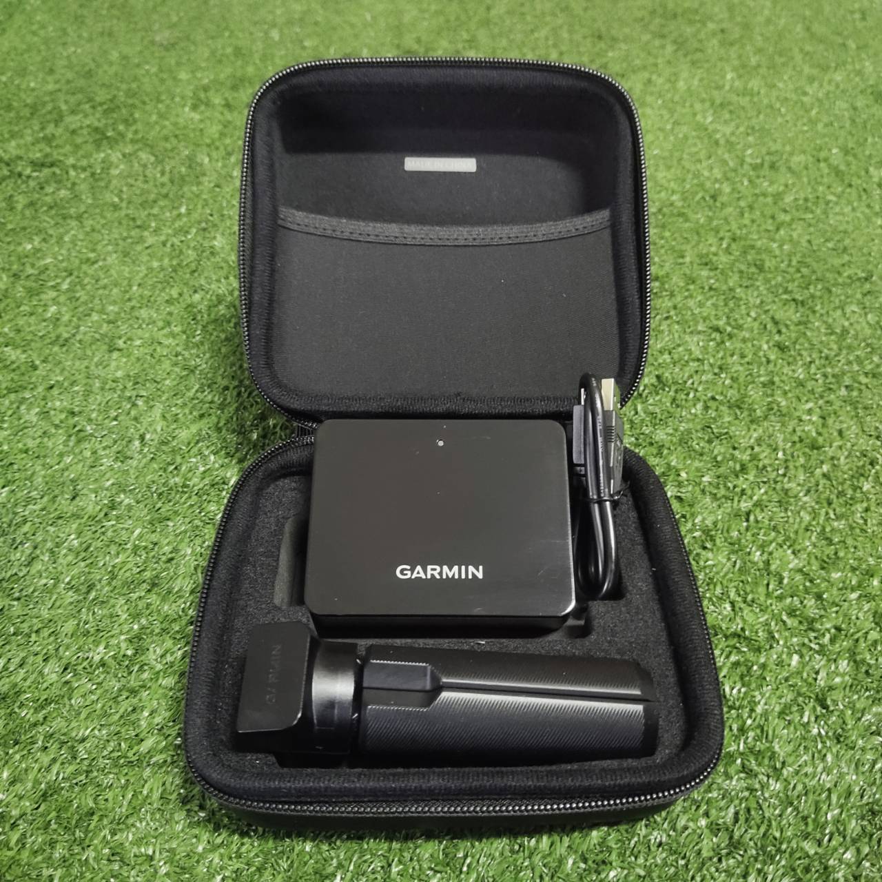 GARMIN APPROACH R10 Launch Monitor & Golf Simulator แบบพกพา ครบที่สุดในราคาที่เอื้อมถึง